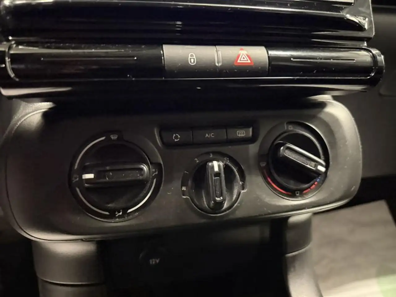 Citroen C3 1.2 83cv *CLIM*LANE ASSIT*BLUETOOTH*CRUISE*LIMIT* 23