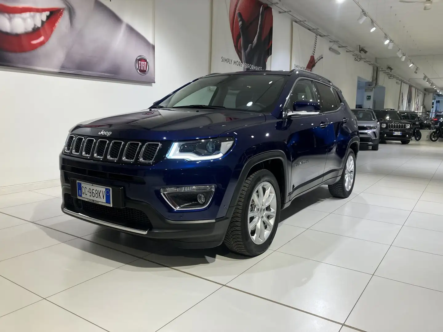 Jeep Compass Compass 1.6 Multijet II 2WD Limited Bleu - 1