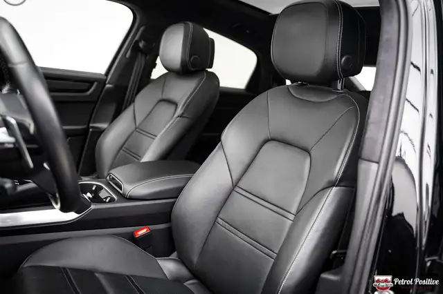 Porsche Cayenne Coupe Turbo S E-Hybrid PHEV Top Ausstattung / Ers Ansicht 33