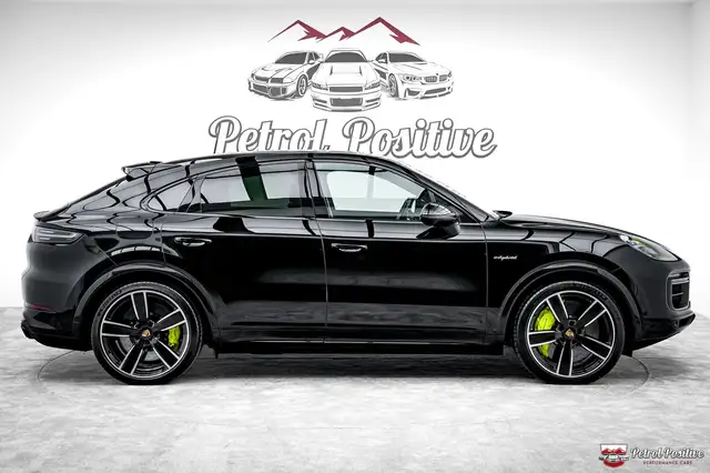 Porsche Cayenne Coupe Turbo S E-Hybrid PHEV Top Ausstattung / Ers Ansicht 12