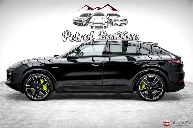 Porsche Cayenne Coupe Turbo S E-Hybrid PHEV Top Ausstattung / Ers Ansicht 27