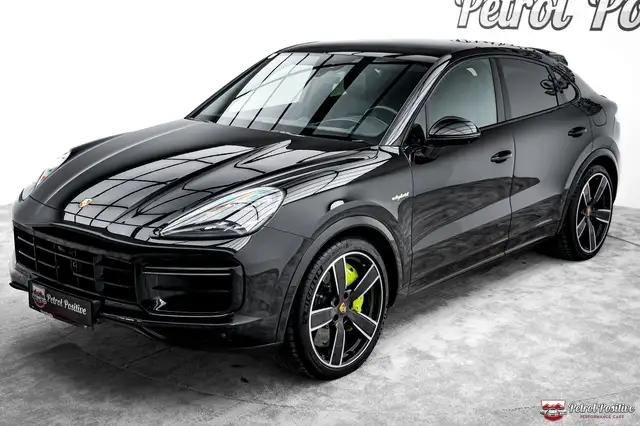 Porsche Cayenne Coupe Turbo S E-Hybrid PHEV Top Ausstattung / Ers Ansicht 10