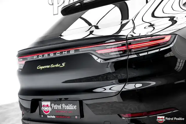 Porsche Cayenne Coupe Turbo S E-Hybrid PHEV Top Ausstattung / Ers Ansicht 20