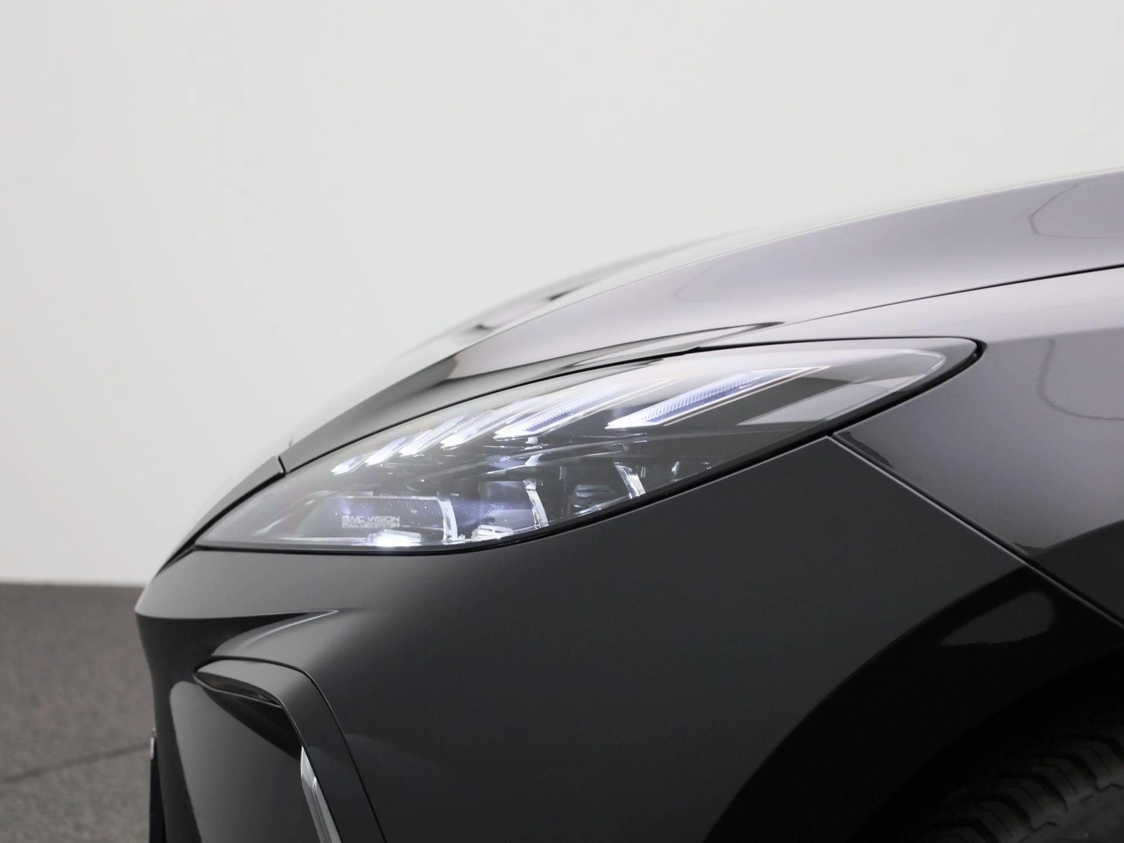 MG MG4 Electric Luxury |  STUURVERWARMING | STOELVERWARMI — photo 15