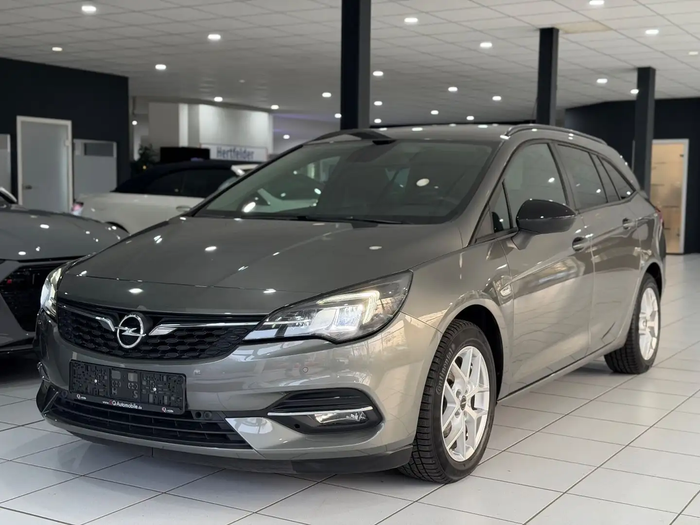 Opel Astra K Sports Tourer S/S*AUTOMATIK*KAMERA*LED* Gris - 2