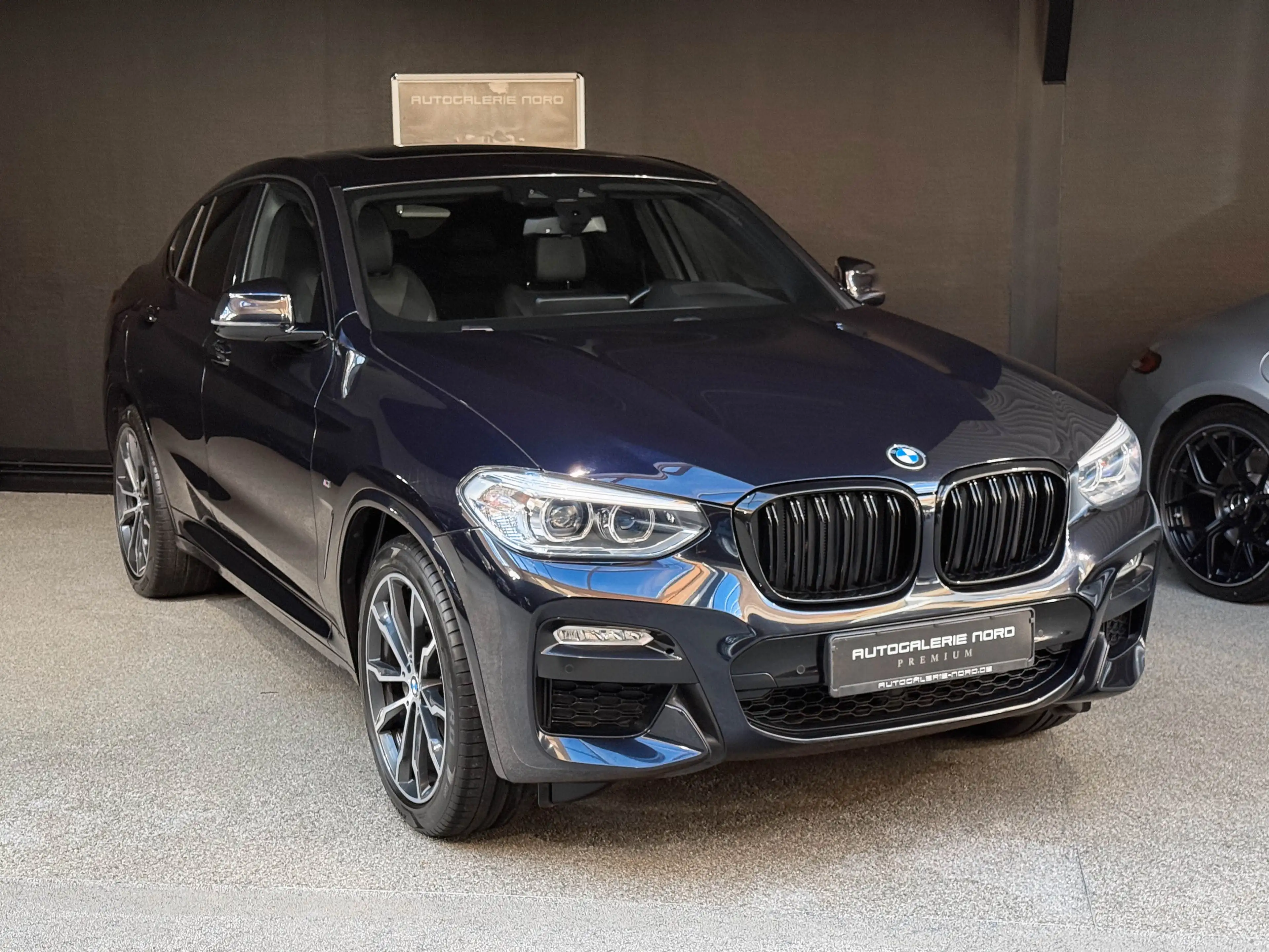 BMW X4 xDrive25 d M Sport Pano+Shadow+Business+20° — photo 4