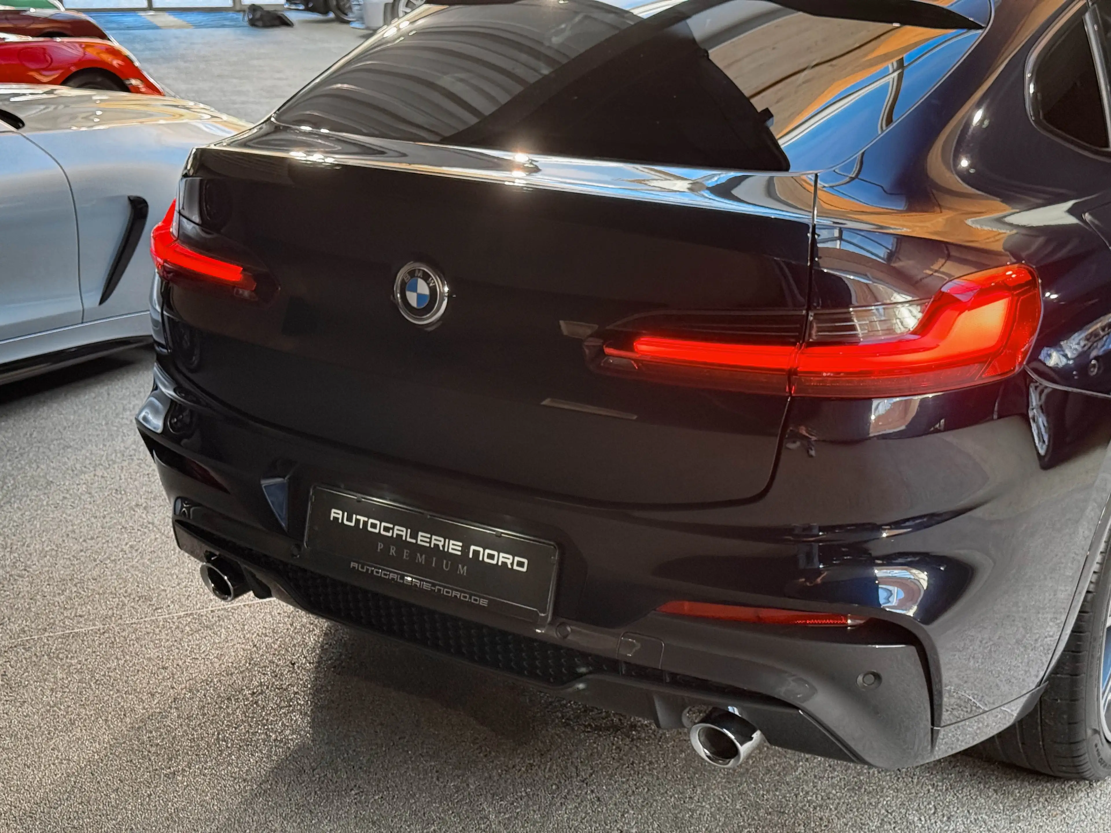 BMW X4 xDrive25 d M Sport Pano+Shadow+Business+20° — photo 9