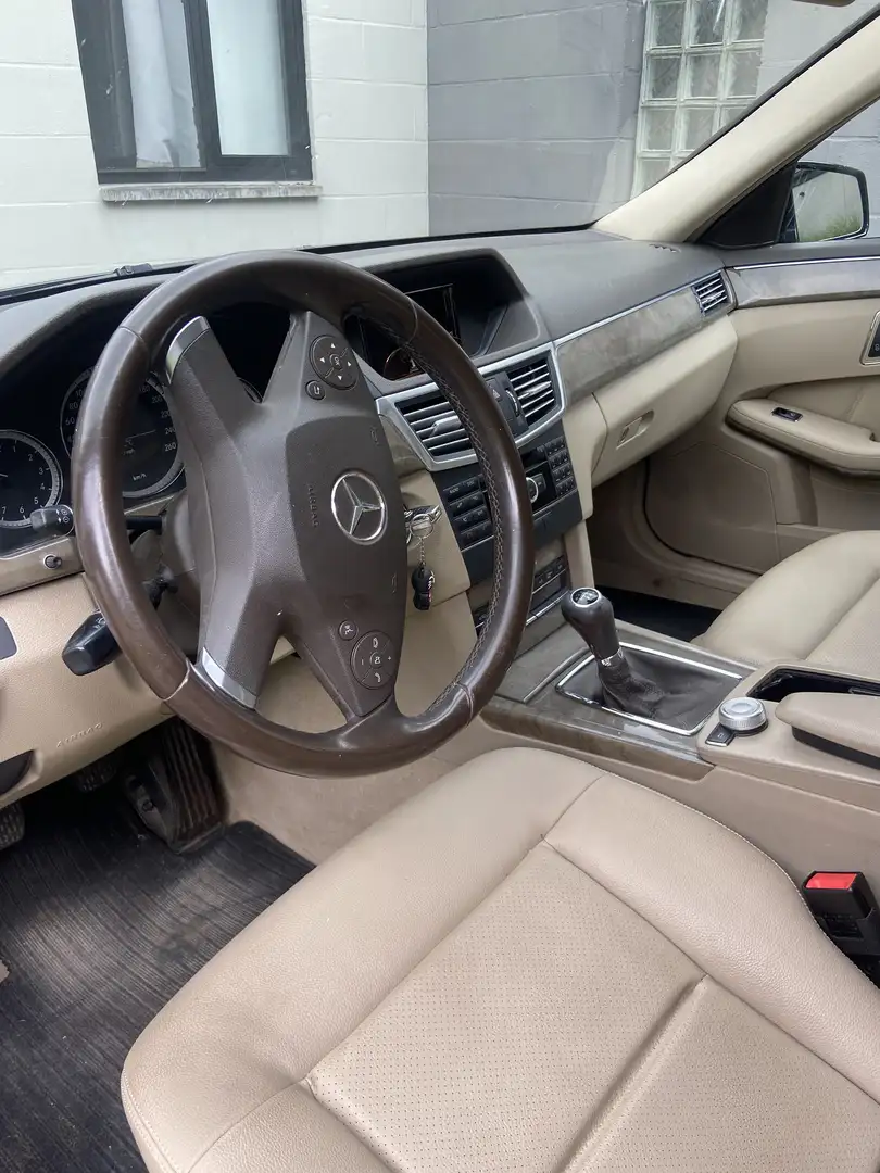 Mercedes-Benz E 200 CDI Classic - 1