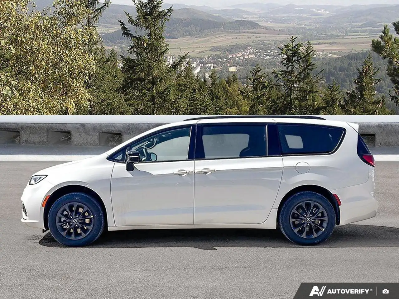 Chrysler Pacifica fotografie Chrysler Pacifica
