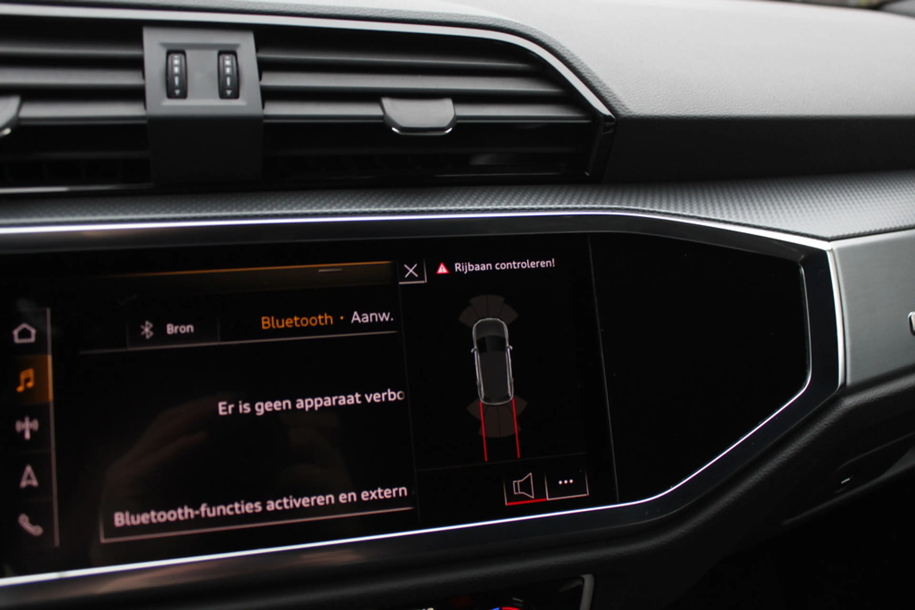 Audi Q3 35 TFSI S Line / CarPlay / Parkeerhulp V+A / 18'' — photo 23