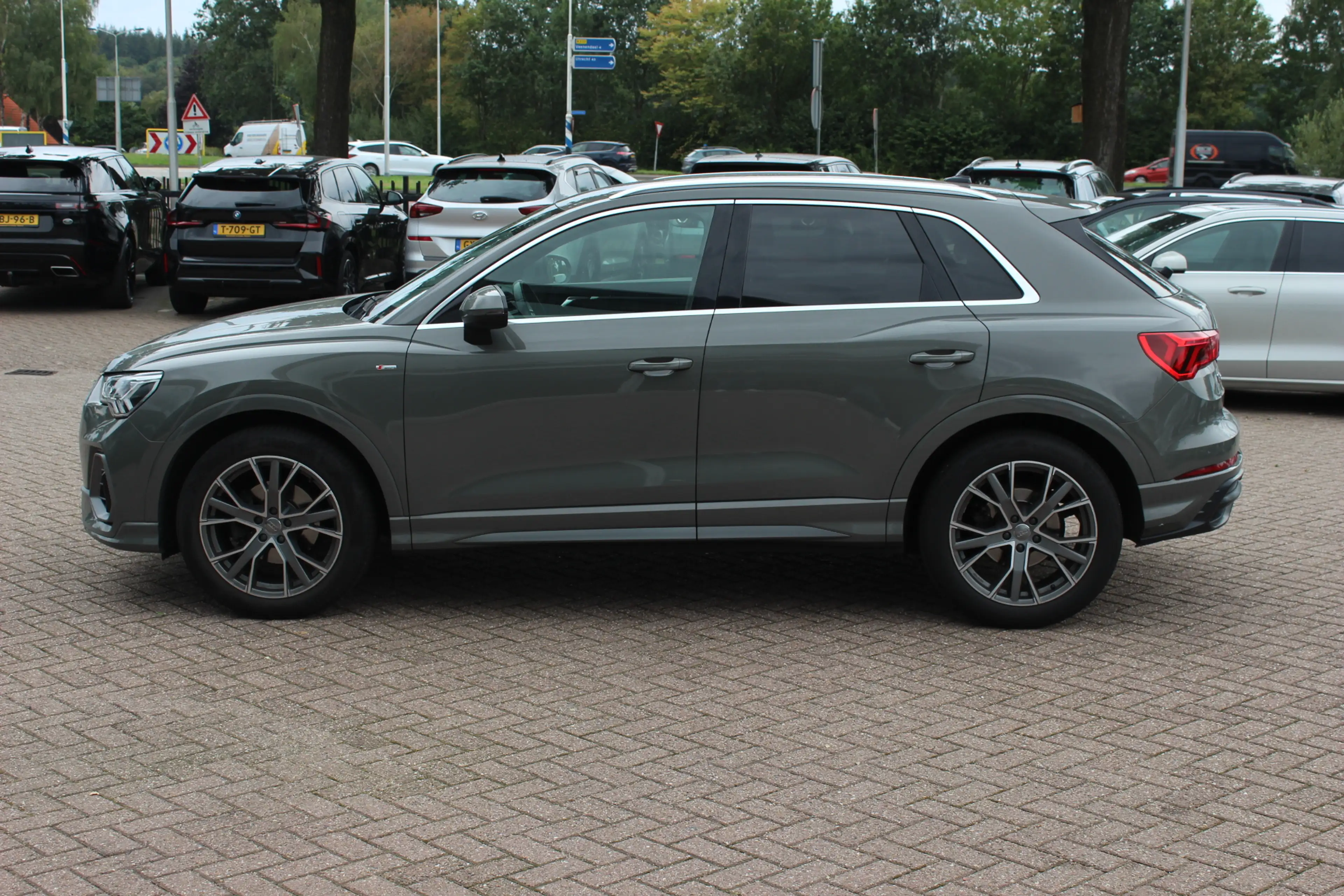Audi Q3 35 TFSI S Line / CarPlay / Parkeerhulp V+A / 18'' — photo 7
