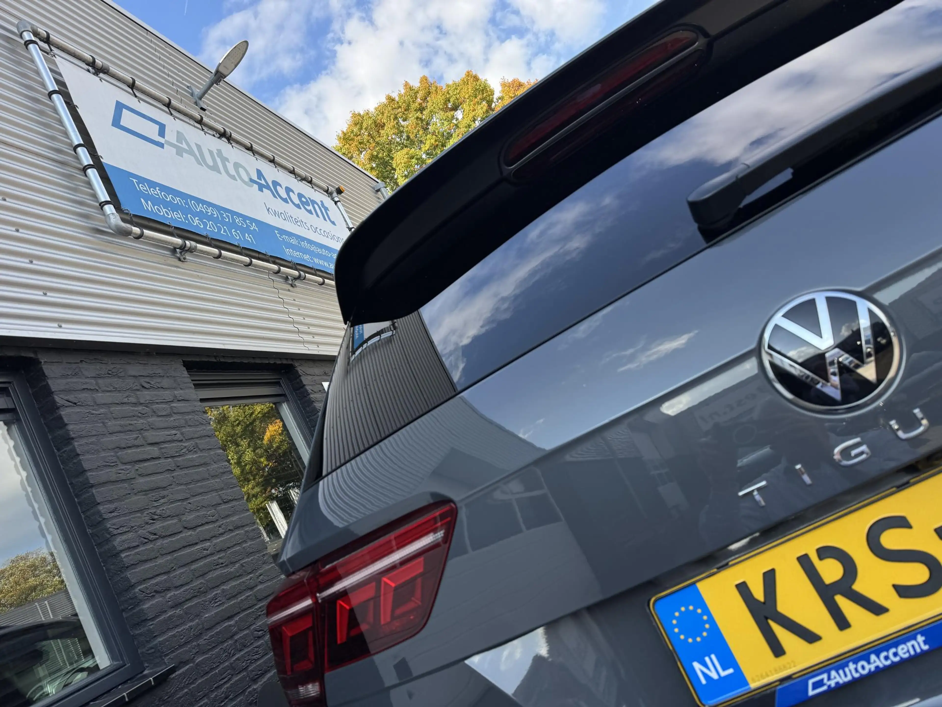 Volkswagen Tiguan 2.0 TSI 4Motion R-Line 245PK Pano/Trekhaak/115dkm — photo 9