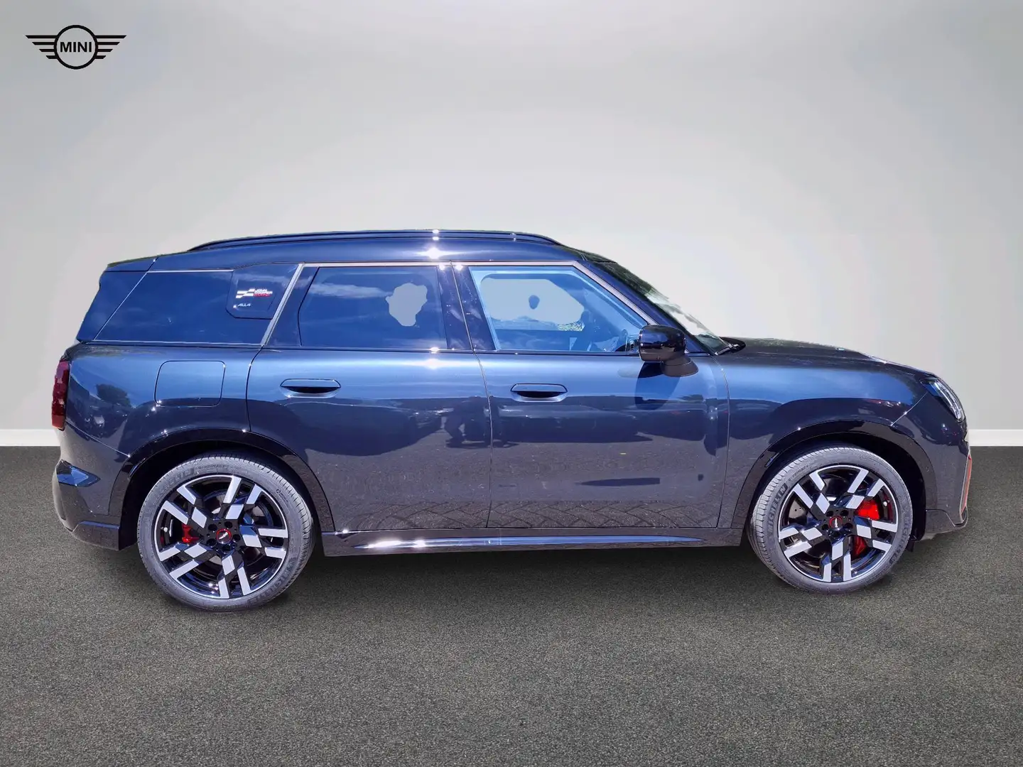 MINI John Cooper Works Countryman MINI John Cooper Works Countryman ALL4 Grey - 2