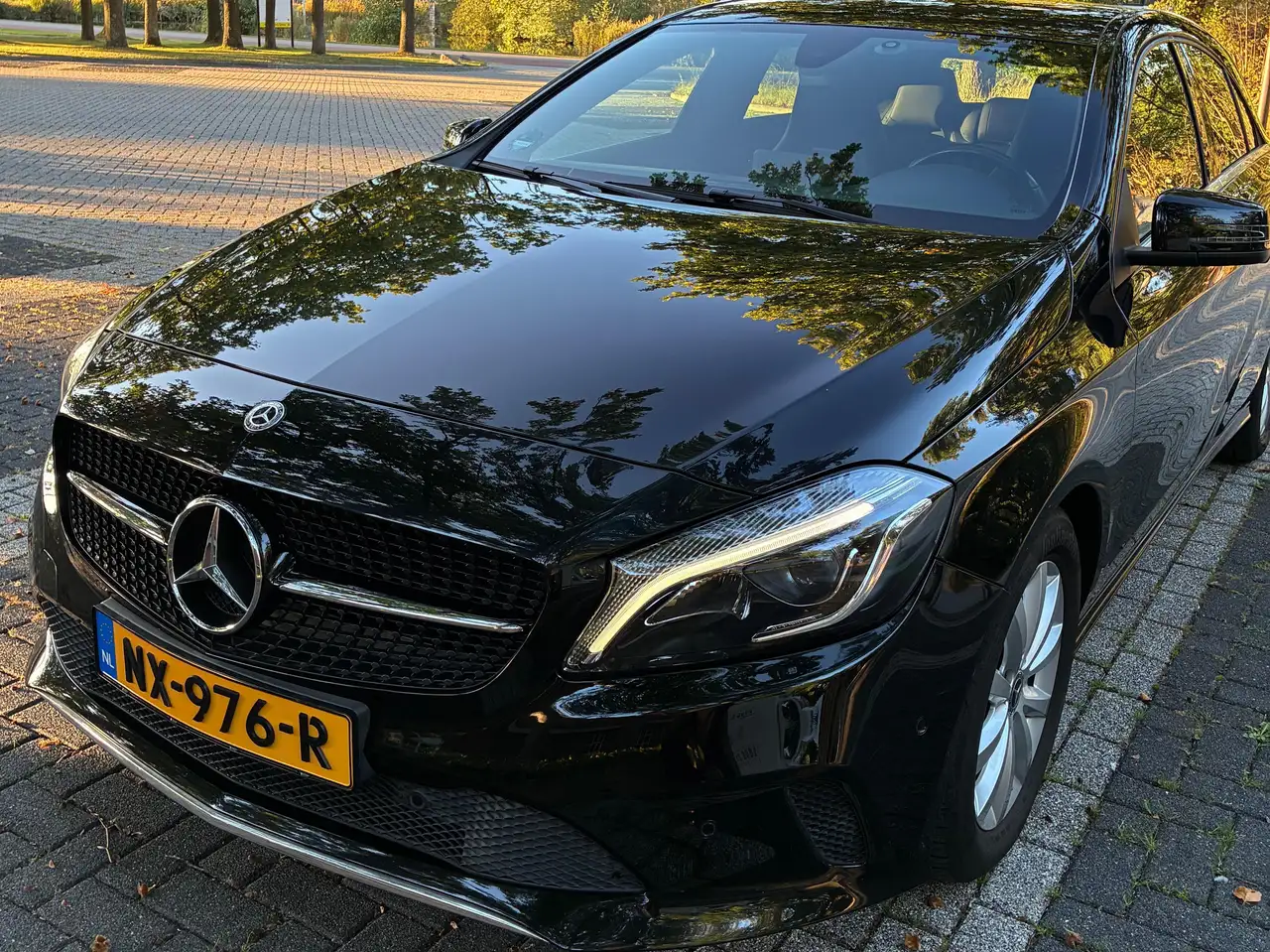 Mercedes-Benz A 180