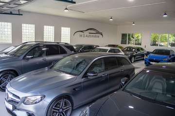 4.0 V8 DBX707 UPE € 295,440,00