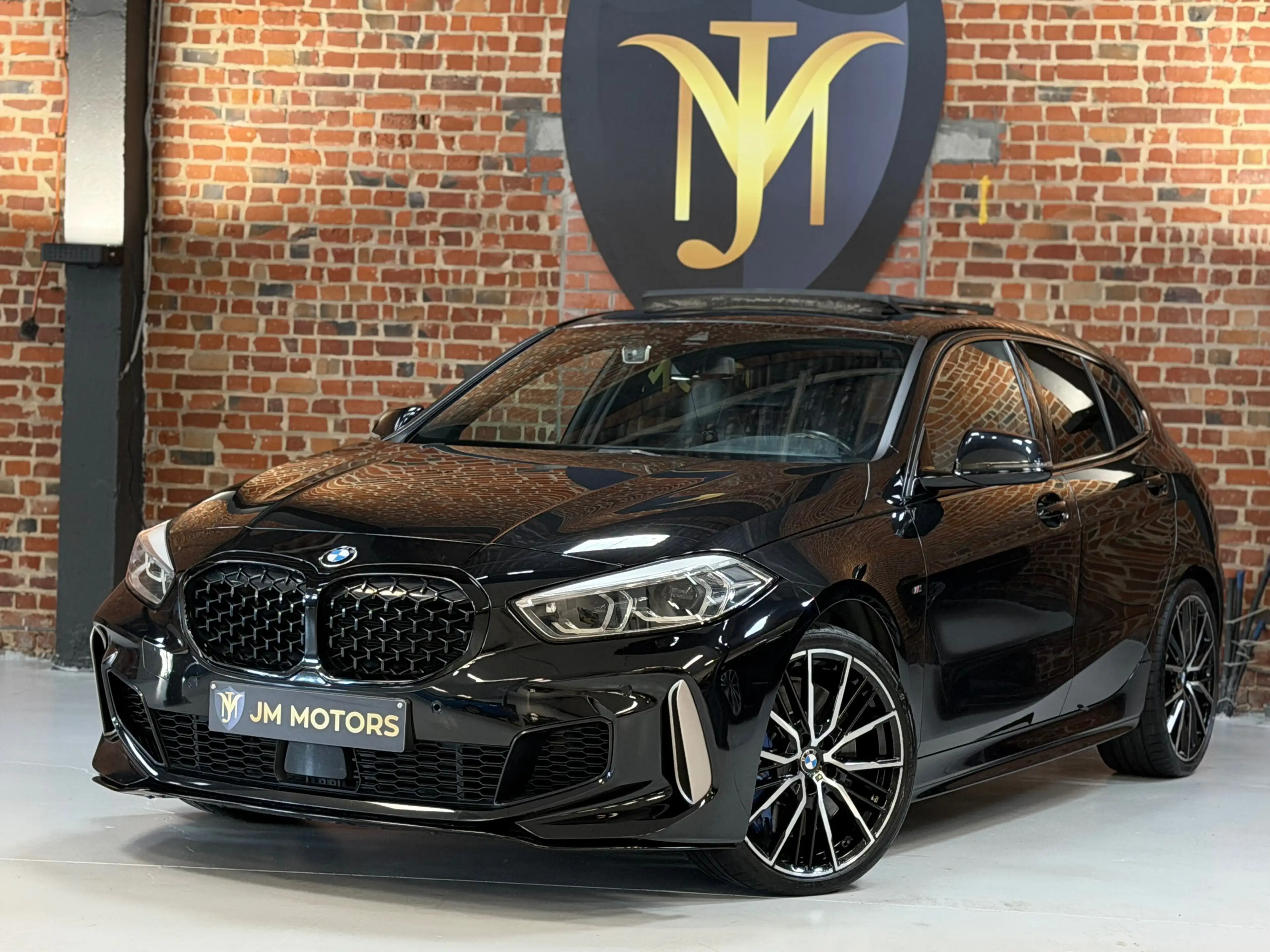 BMW 135 i M xDrive M Performance