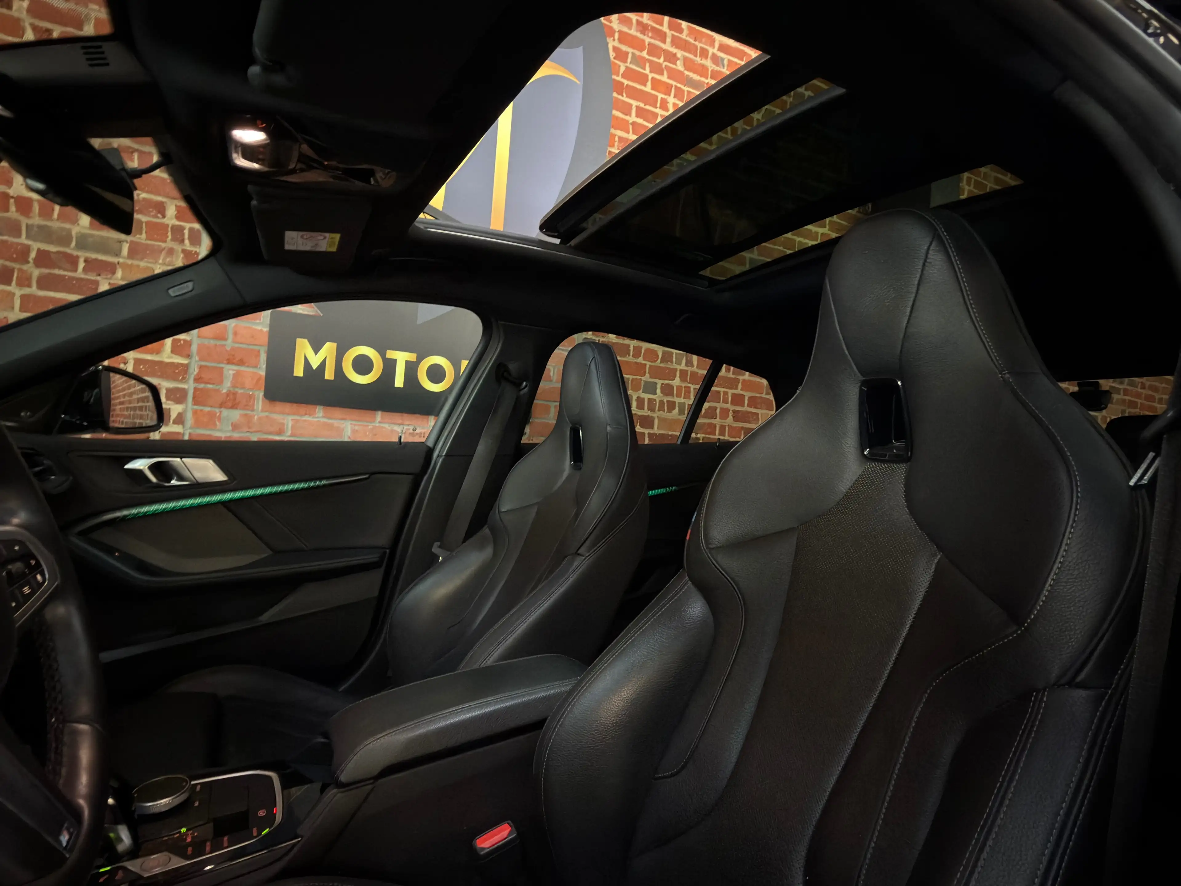 BMW 135 i M xDrive M Performance — photo 11
