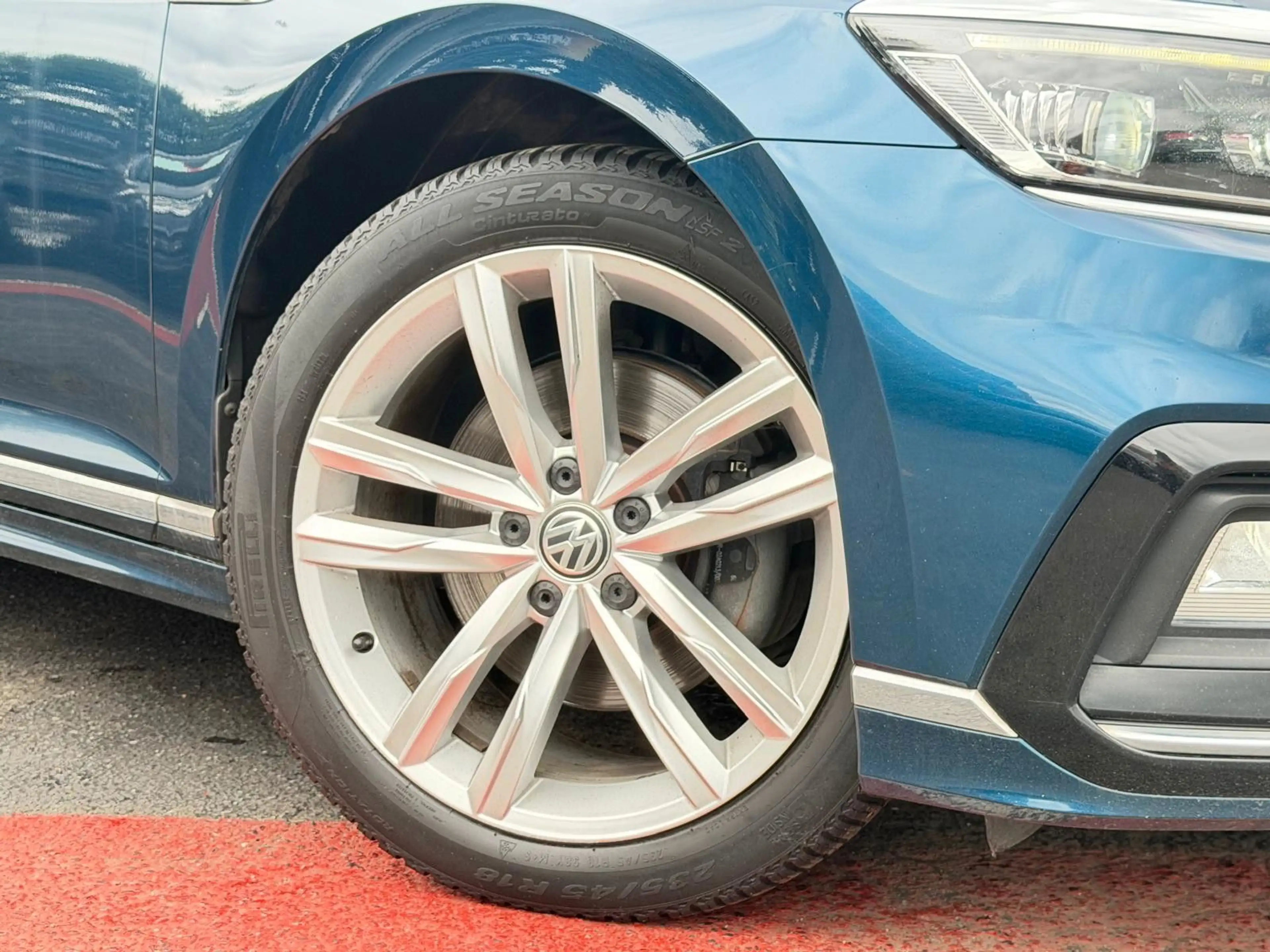 Volkswagen Passat Variant R-line*Virtual*Pano*ACC*Unfallfre — photo 13