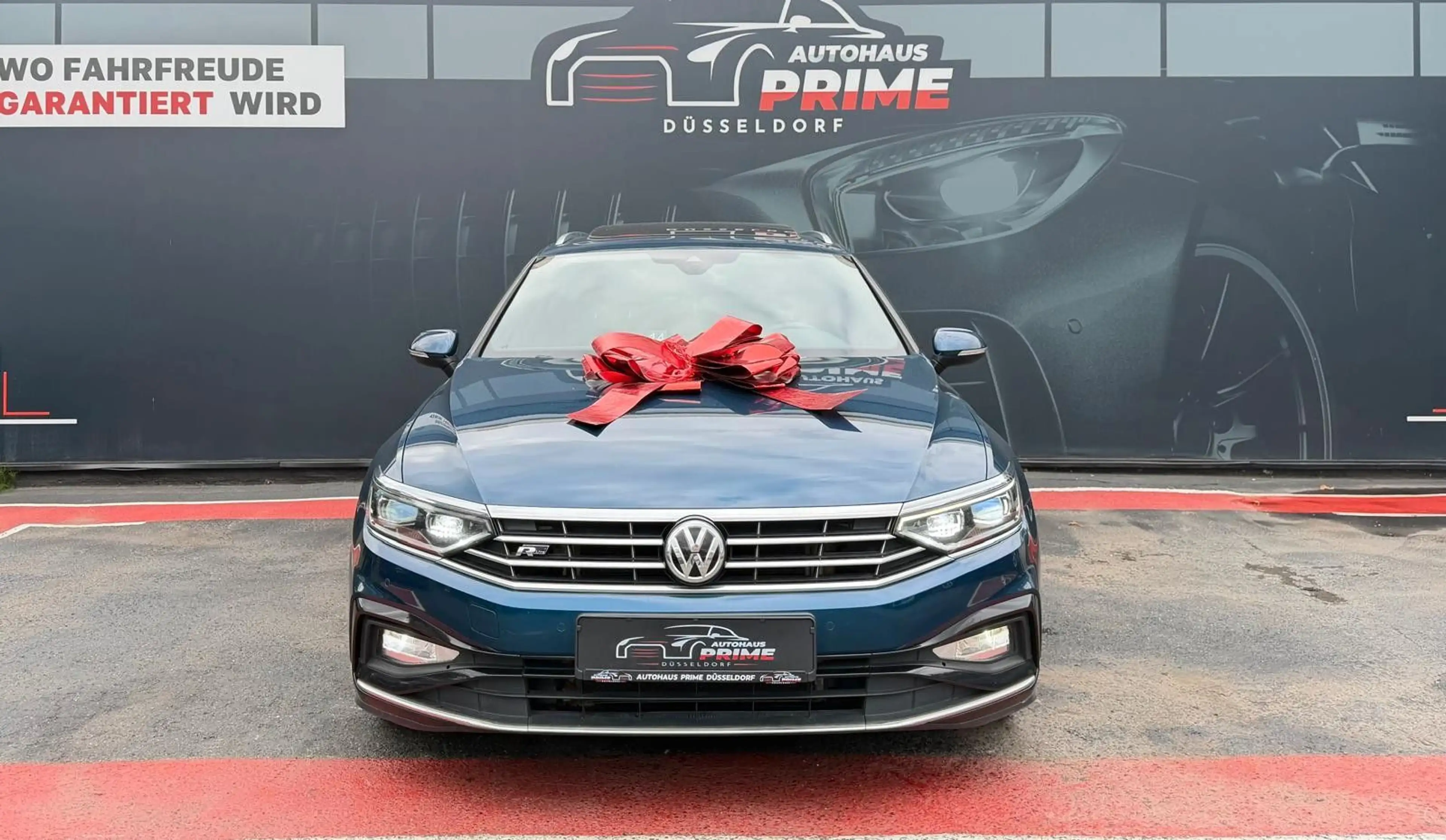 Volkswagen Passat Variant R-line*Virtual*Pano*ACC*Unfallfre — photo 3