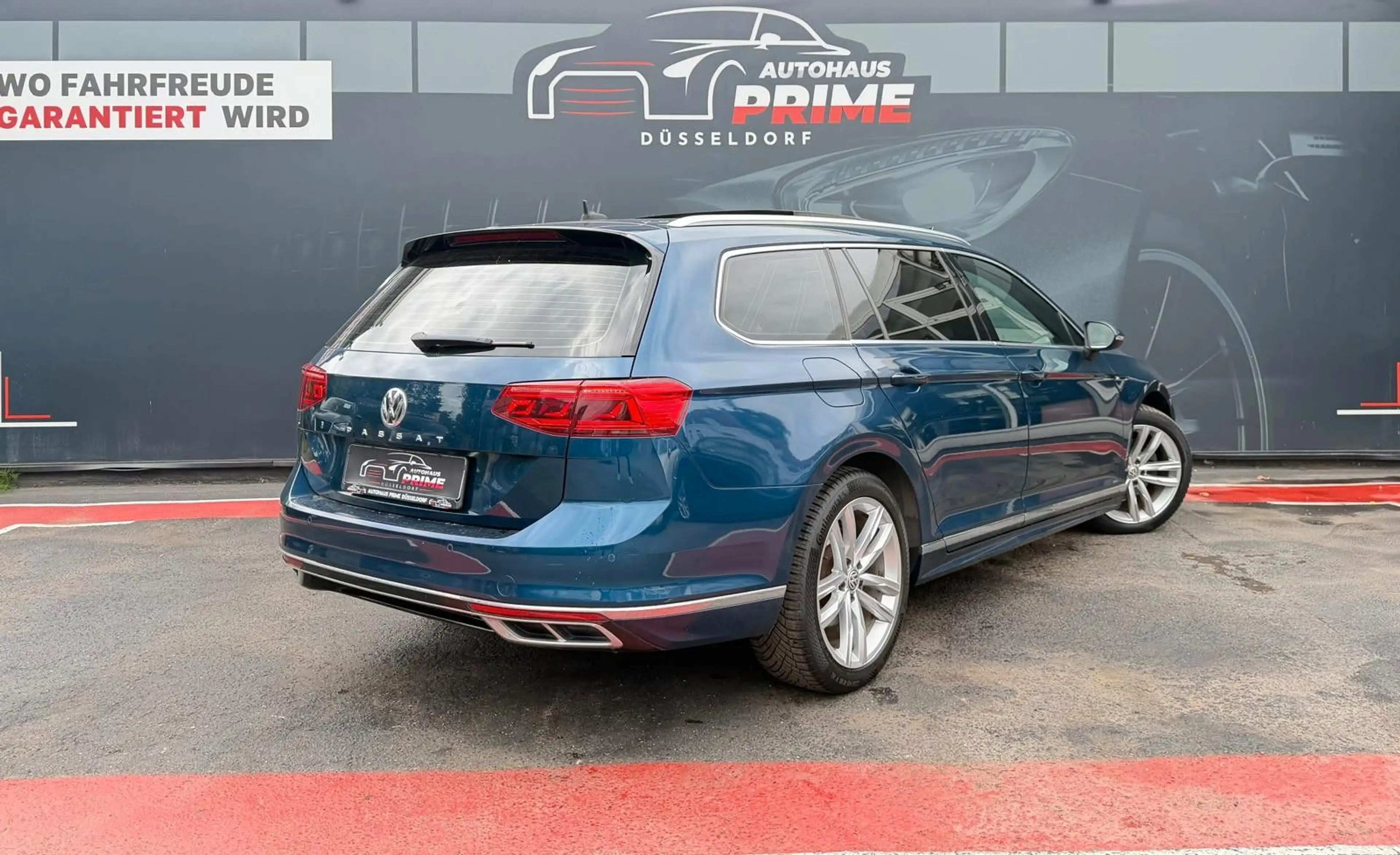 Volkswagen Passat Variant R-line*Virtual*Pano*ACC*Unfallfre — photo 7