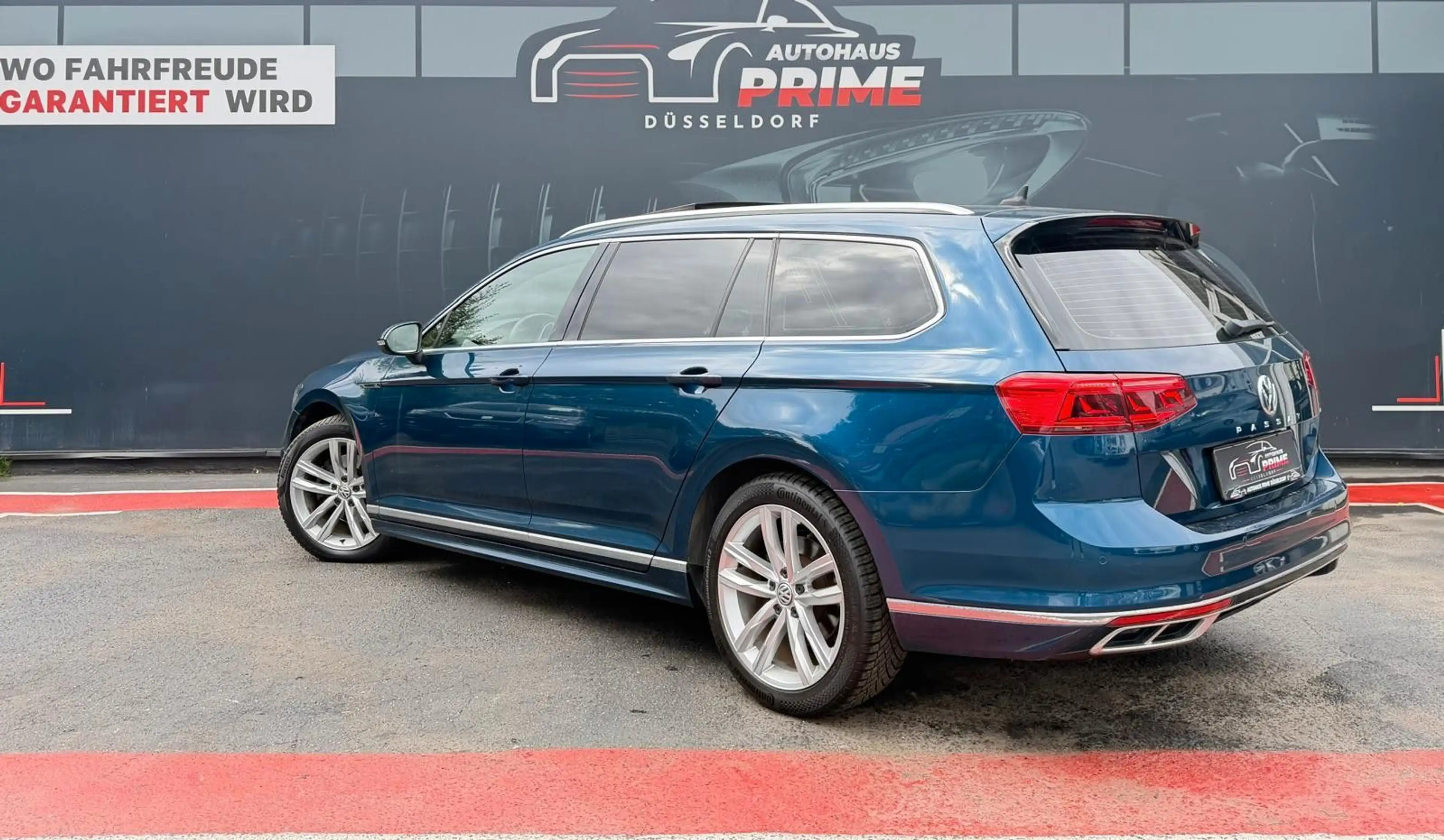 Volkswagen Passat Variant R-line*Virtual*Pano*ACC*Unfallfre — photo 5