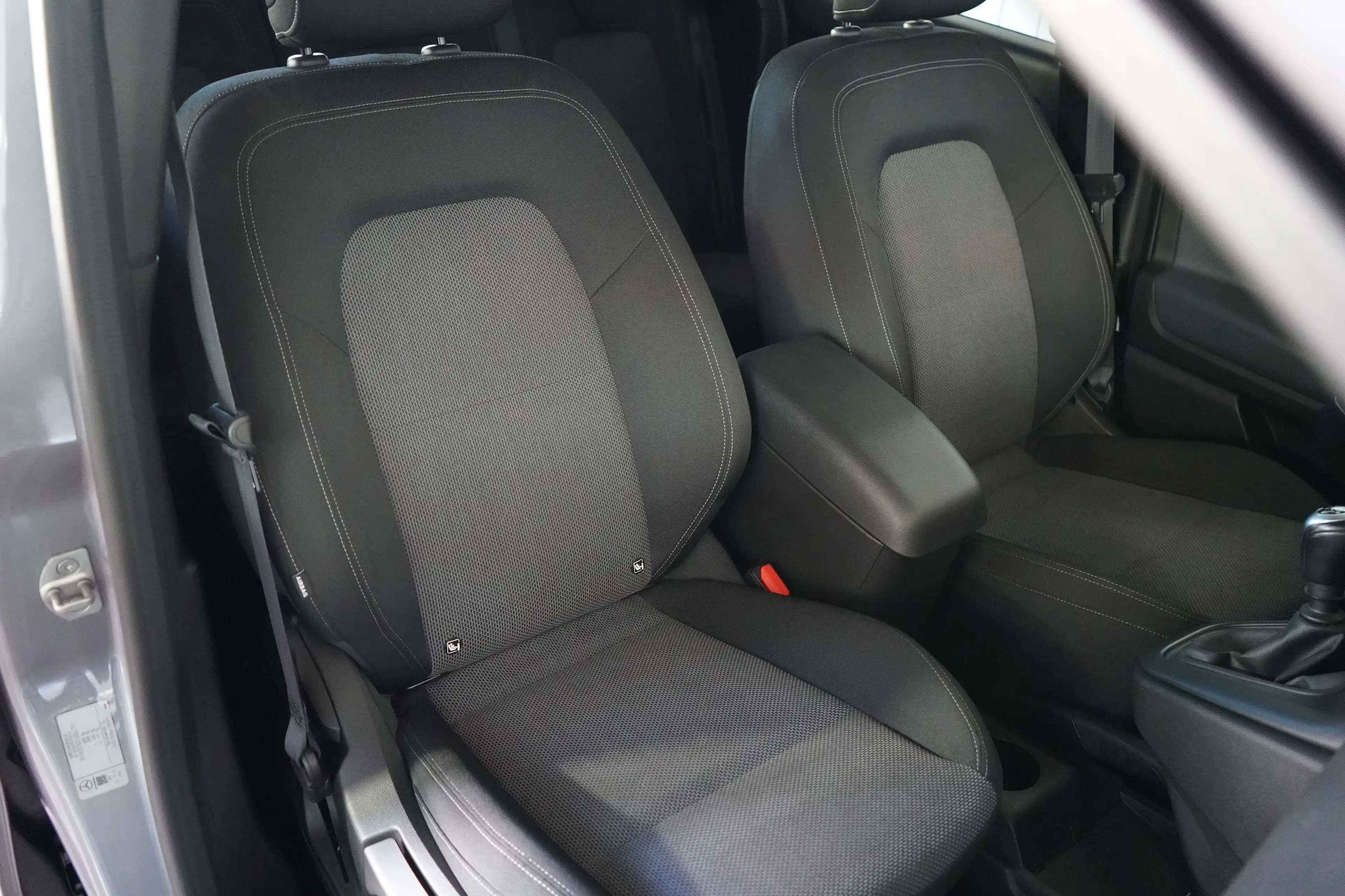 Mercedes-Benz Citan 113 Tourer standard PRO LED+RFK+SHZ — photo 14