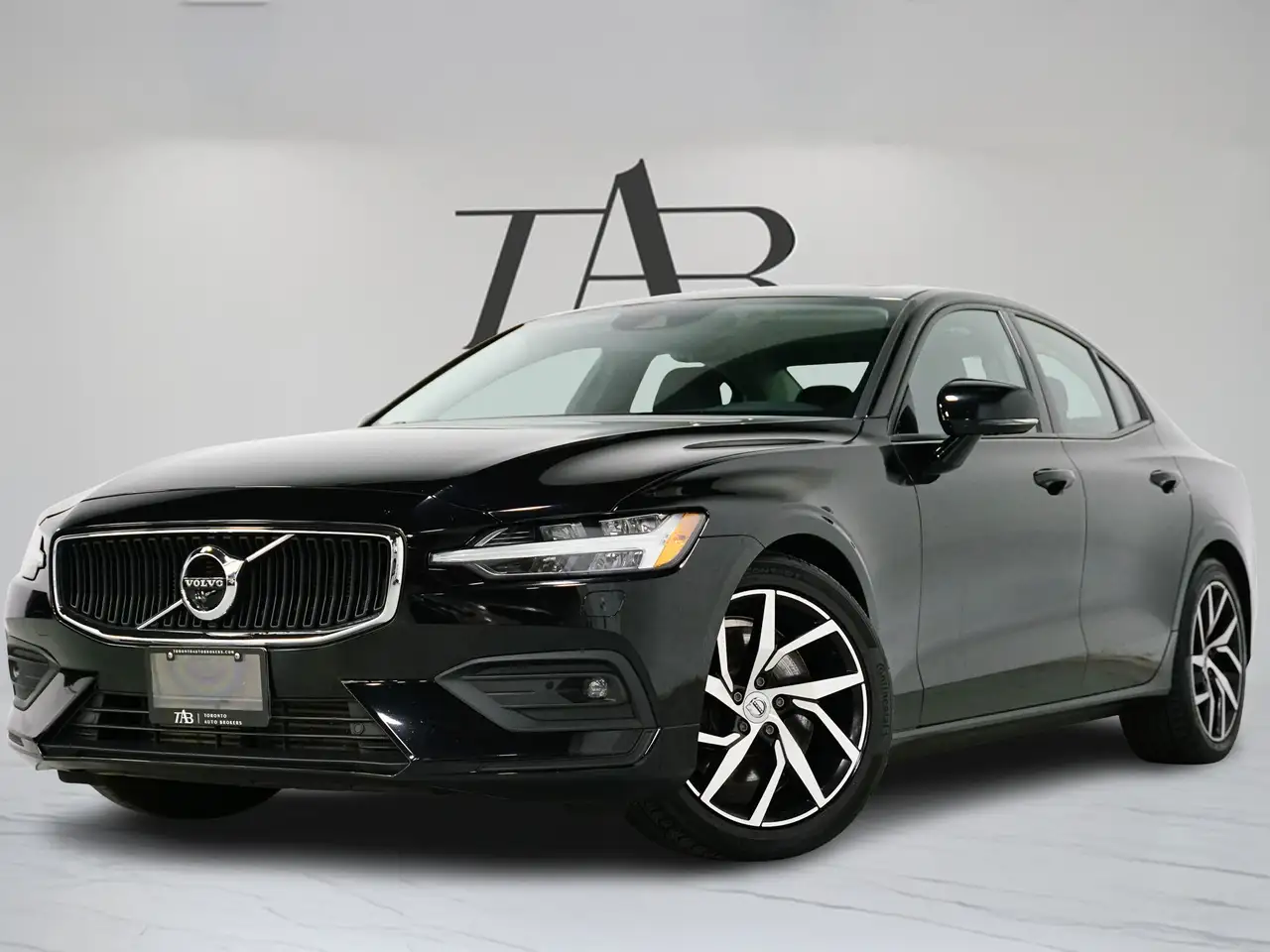 Volvo S60 снимка Volvo S60