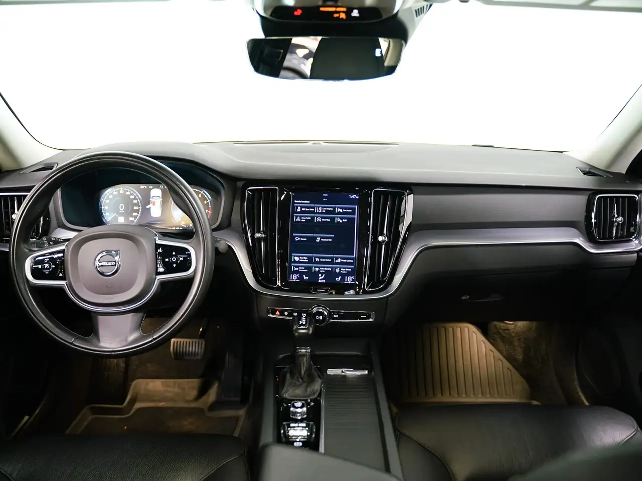 Volvo S60 снимка Volvo S60