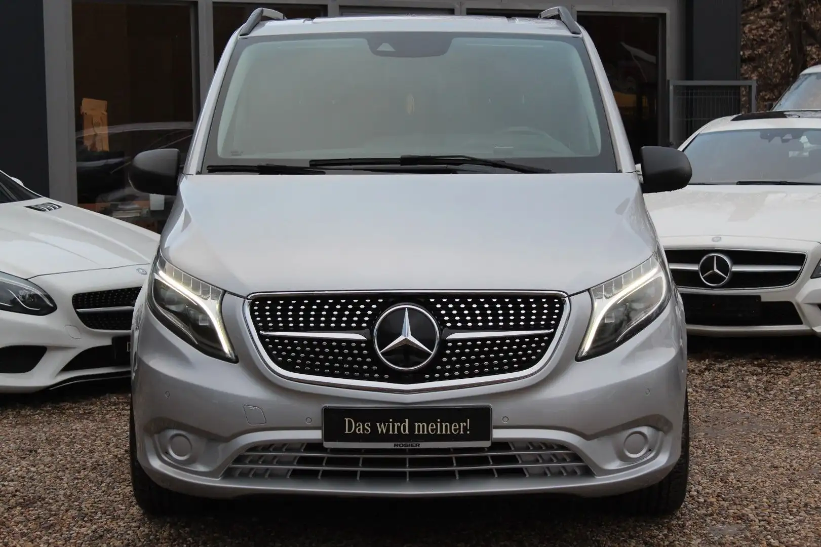 Mercedes-Benz Vito Tourer 119 CDI Pro kompakt 9-G LED NAVI KAM Silber - 2