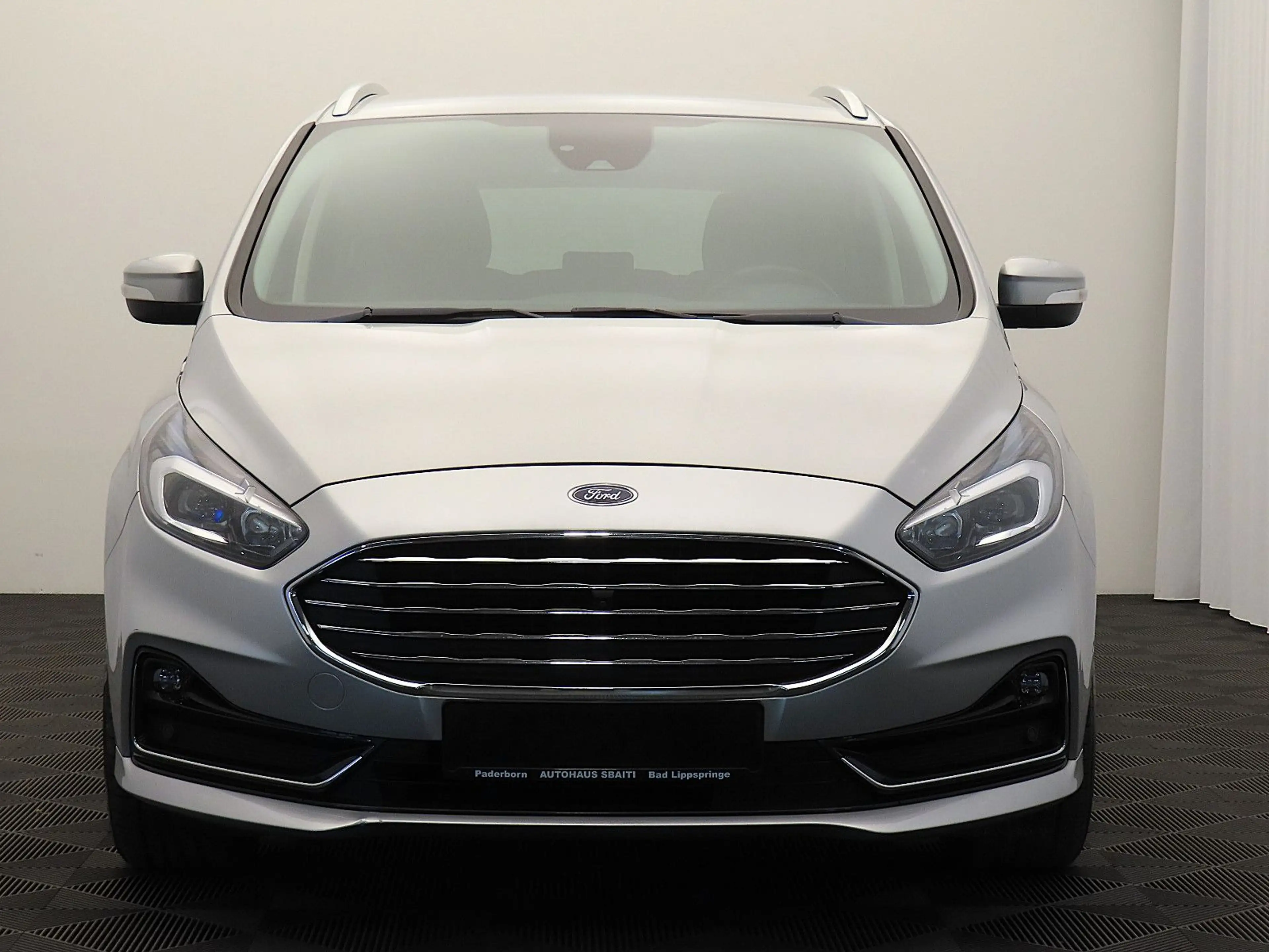 Ford S-Max Titanium Automatik (7 Sitze, AHK, Kamera) — photo 3