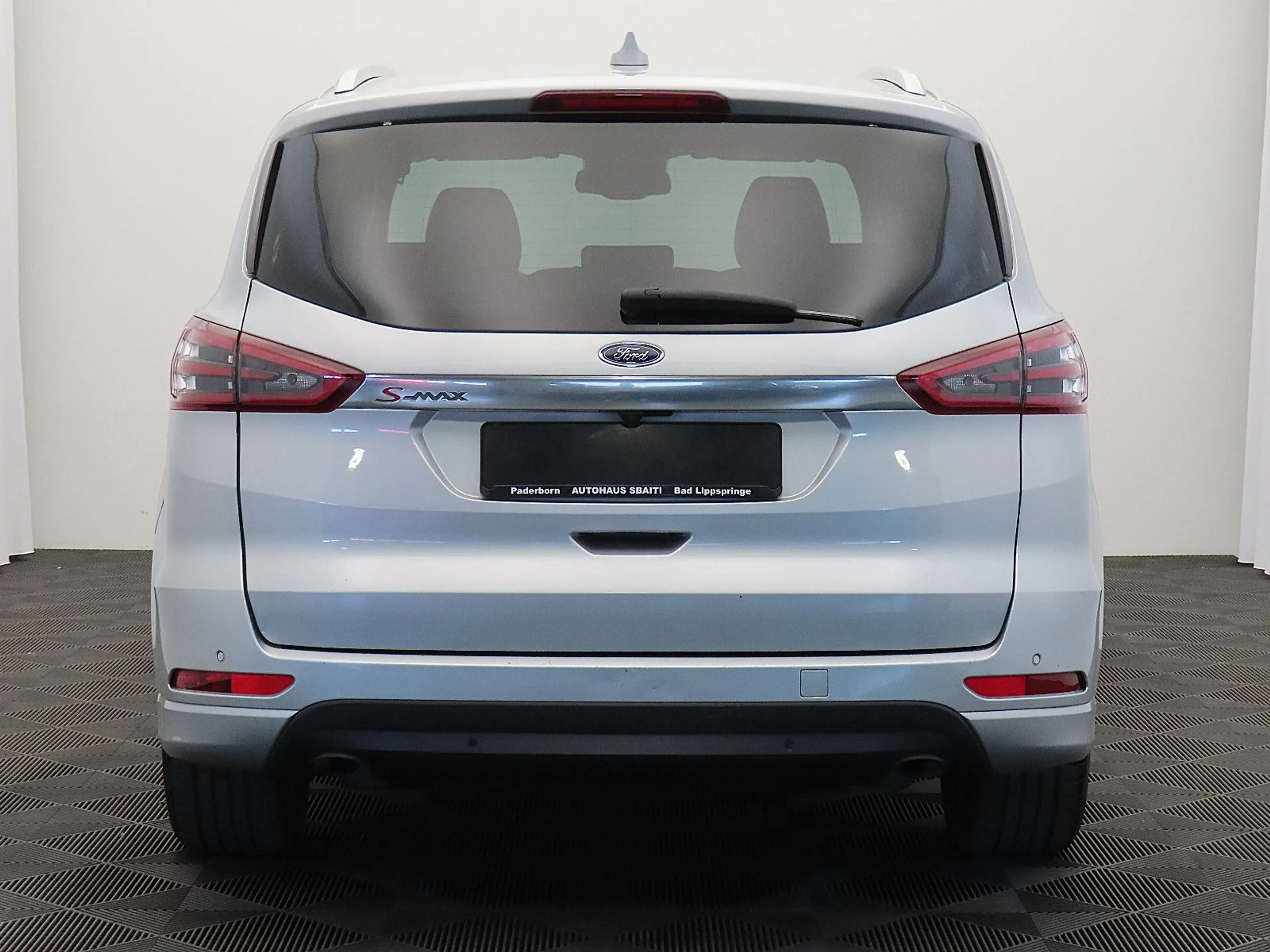 Ford S-Max Titanium Automatik (7 Sitze, AHK, Kamera) — photo 8