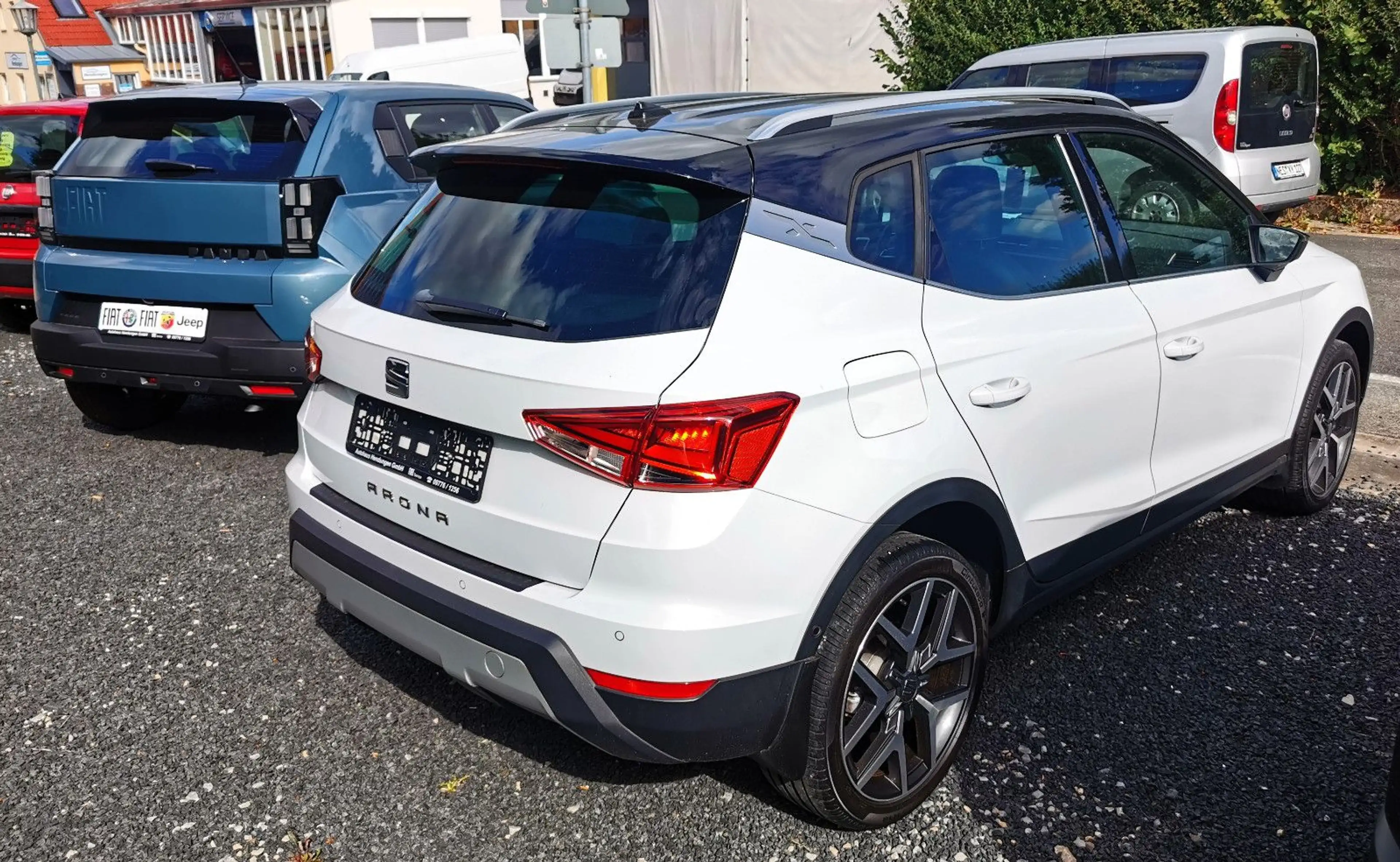 SEAT Arona Xcellence 1.0 TSI 115 PS / AHK / Alufelgen — photo 3