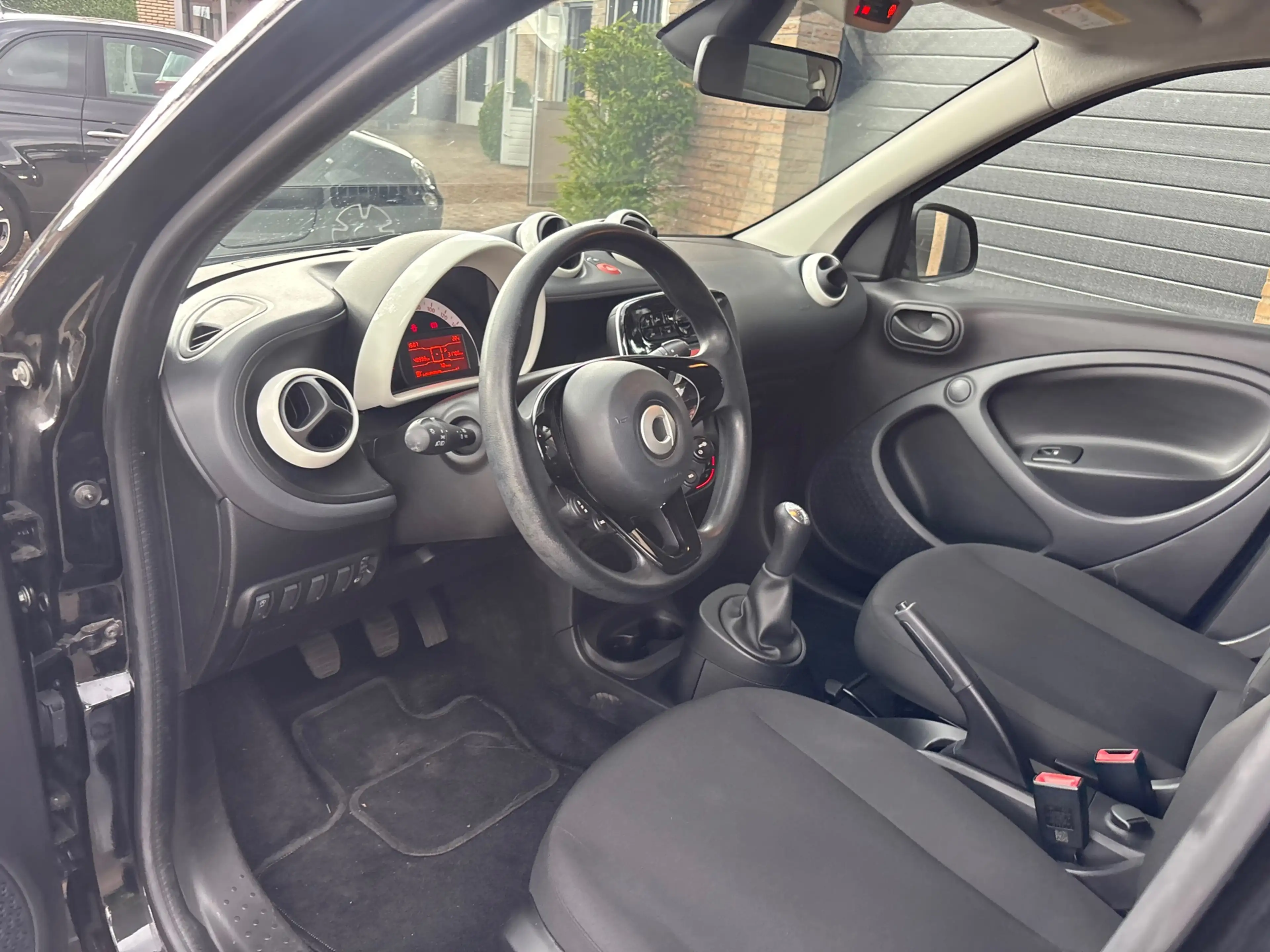 smart forFour 1.0 Business Solution — photo 8
