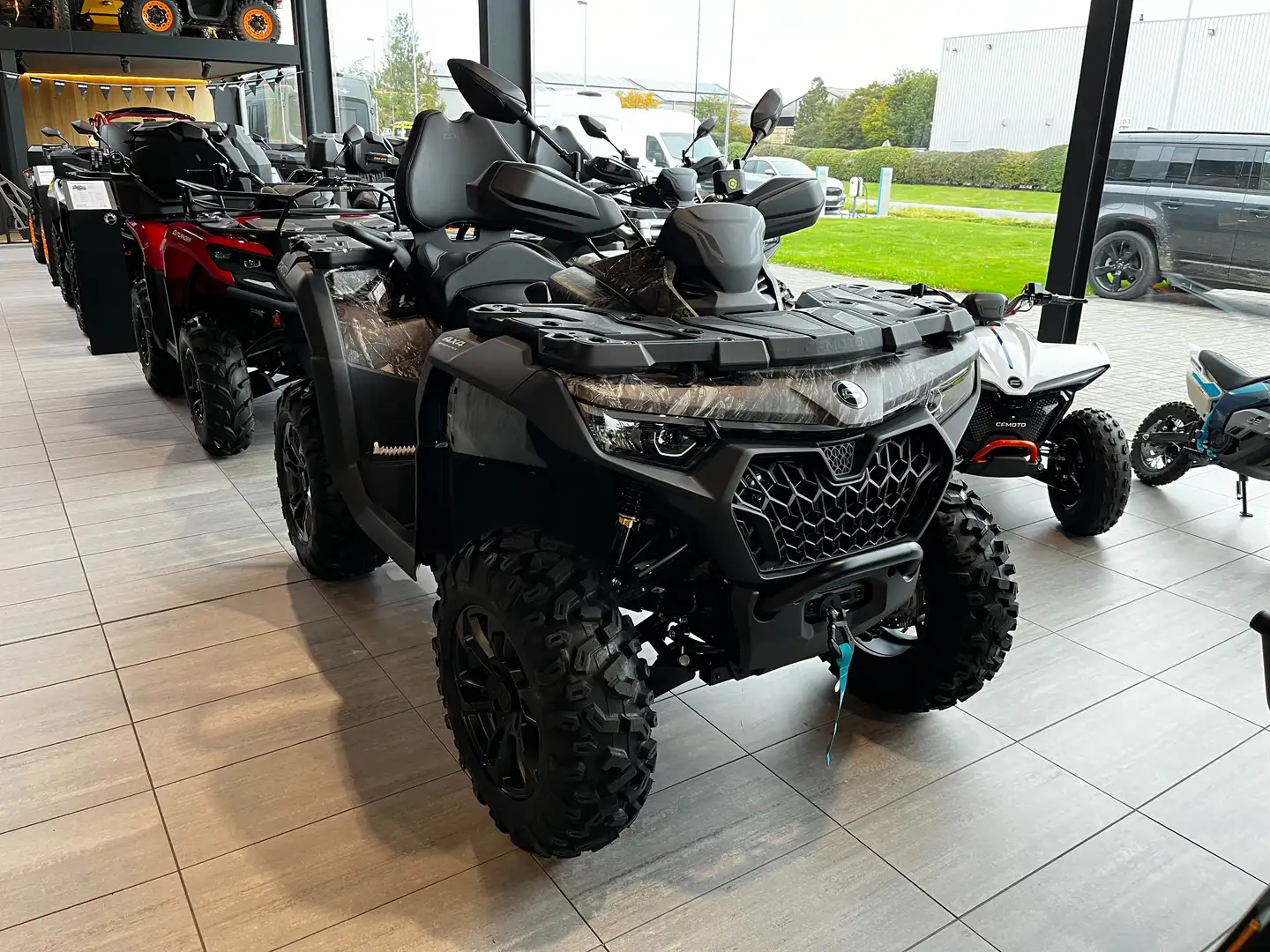 CFMOTO CForce 850 Touring Agri - 1