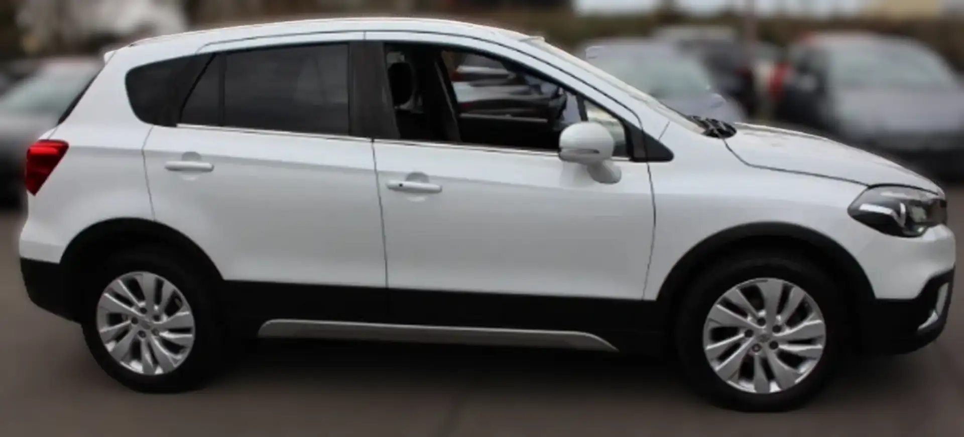 Suzuki SX4 S-Cross SX4 S-Cross 1.4 Boosterjet Hybrid Club Weiß - 2