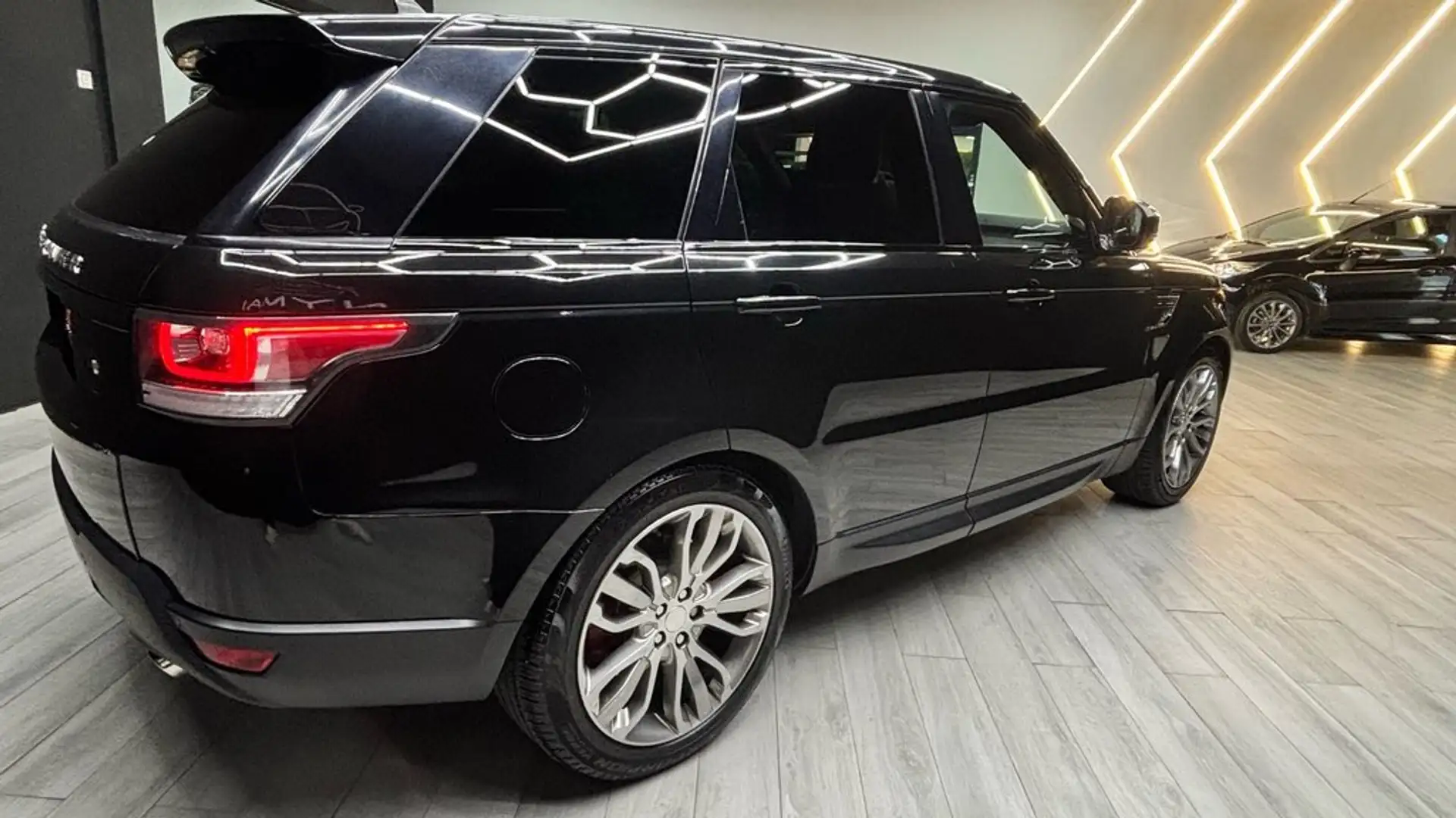 Land Rover Range Rover Sport 3.0SDV6 HSE 306 Aut. Negro - 2