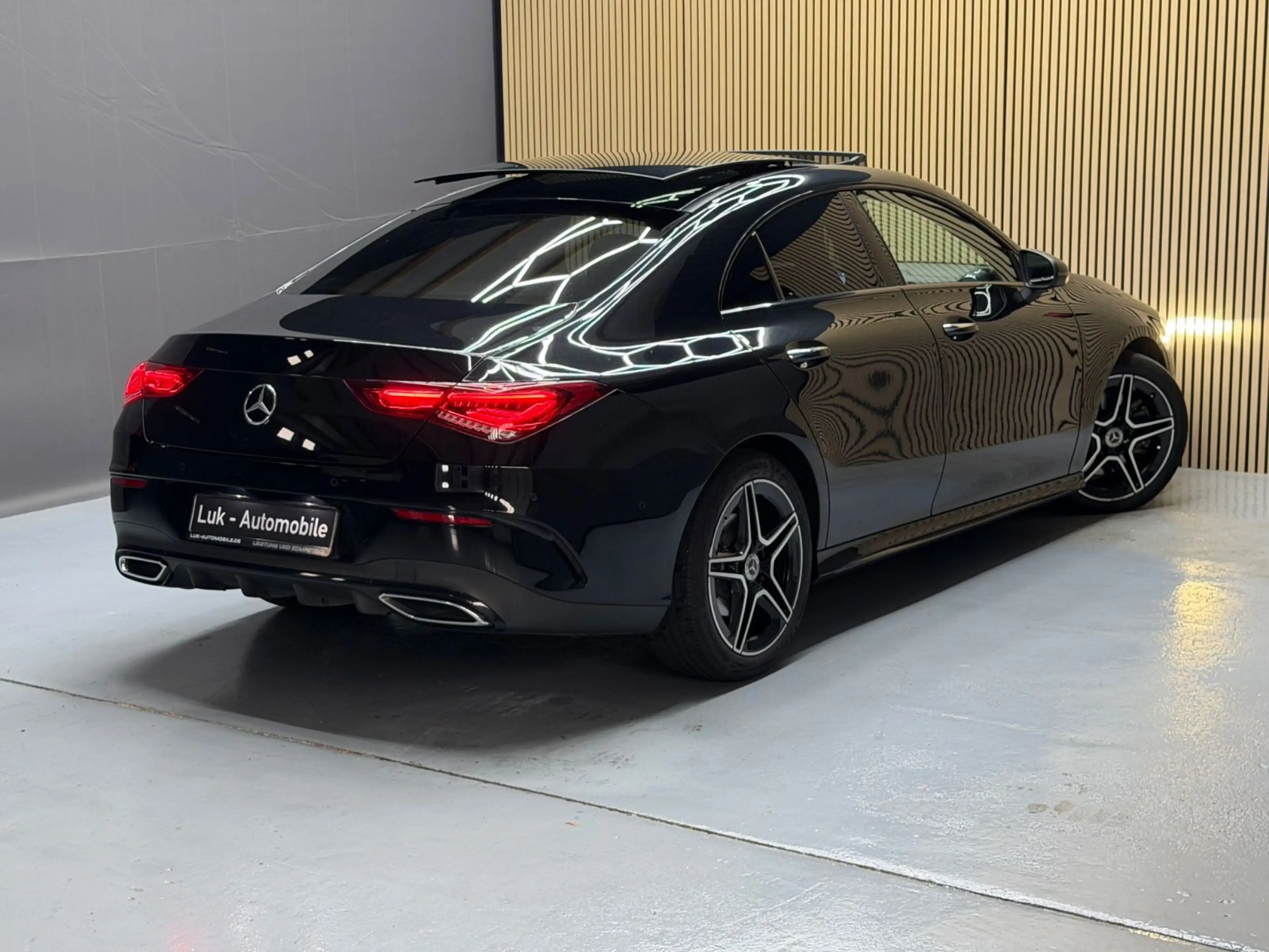 Mercedes-Benz CLA 200 AMG*Panorama*Kam*Burmester*MemSitz*ACC — photo 5