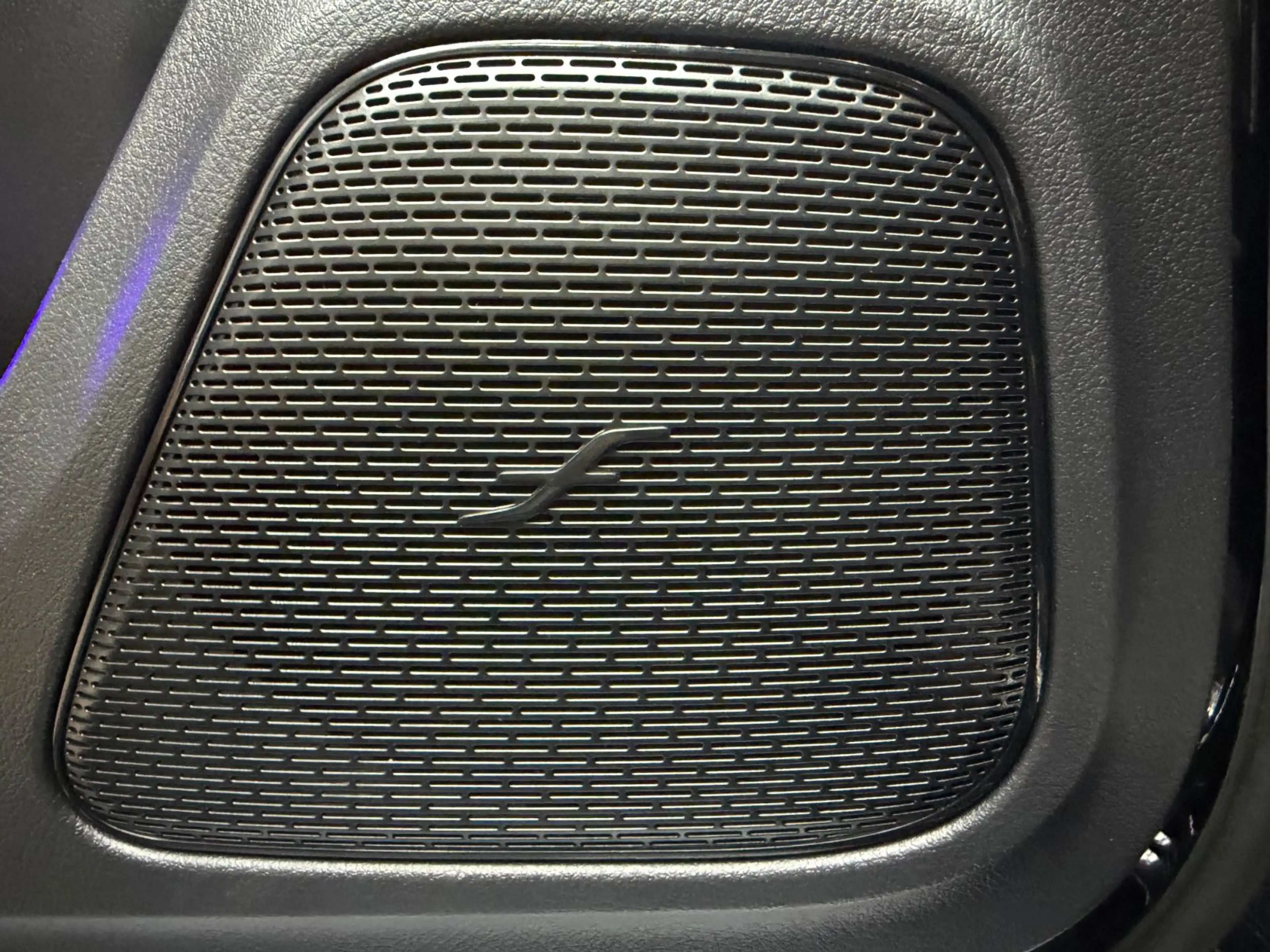 Mercedes-Benz CLA 200 AMG*Panorama*Kam*Burmester*MemSitz*ACC — photo 10