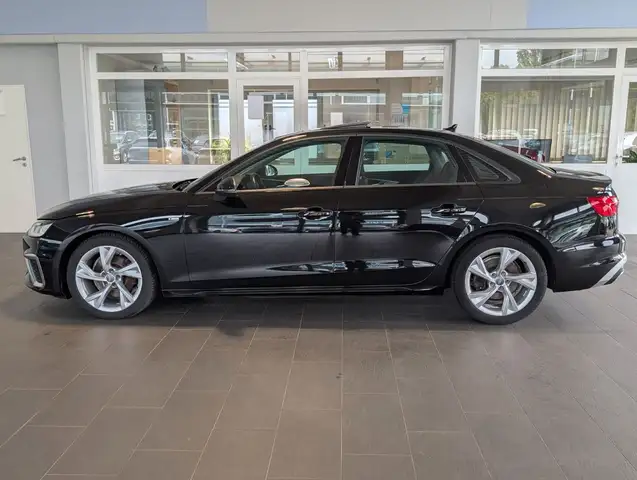 Audi A4 view 5