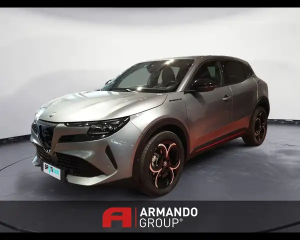 Alfa Romeo Junior 1.2 136 CV Hybrid eDCT6 Speciale