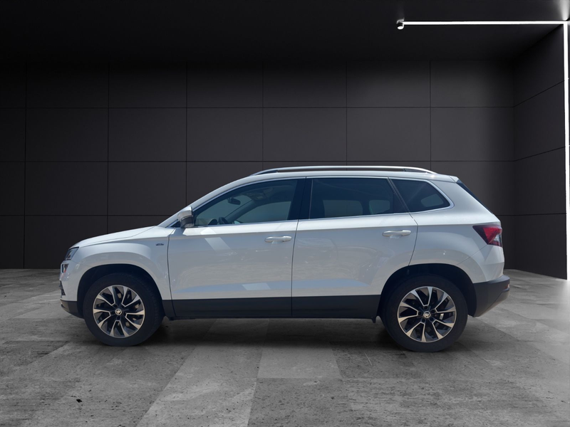 Skoda Karoq Drive 125 4x4 /KAMERA/VIRUAL/LED/AHK/ — photo 4