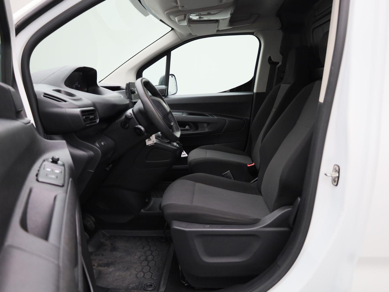 Peugeot Partner 1.5 BHDi L1 Light 55kW Pro — photo 13