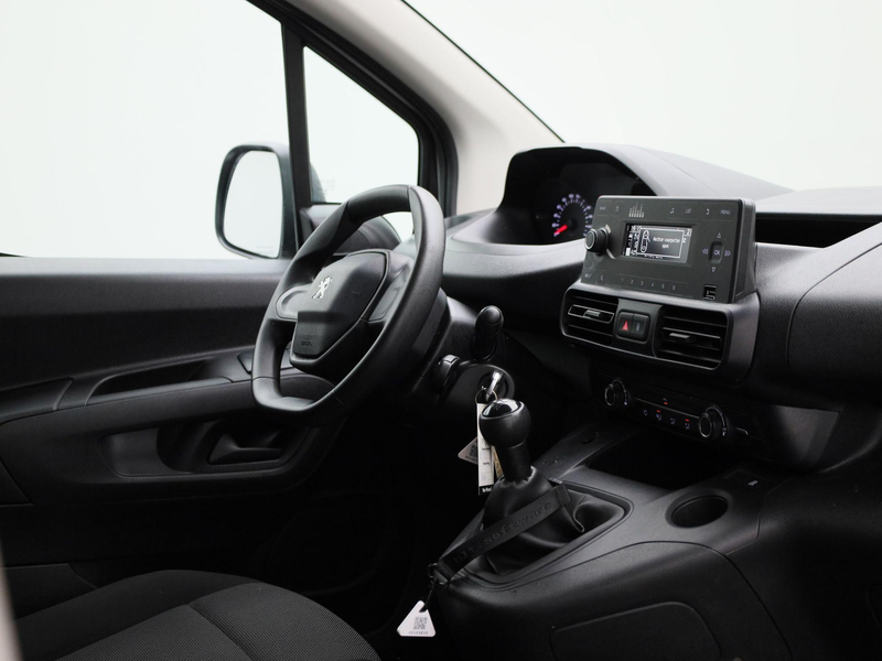Peugeot Partner 1.5 BHDi L1 Light 55kW Pro — photo 9