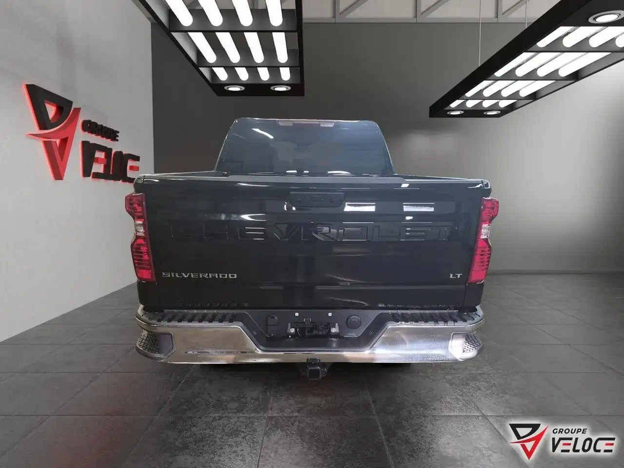 Chevrolet Silverado 1500 снимка Chevrolet Silverado 1500
