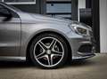 Mercedes-Benz A 180 AMG Pakket | 175pk | XENON | CRUISE | NAP | VOLLED Grau - thumbnail 5