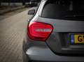 Mercedes-Benz A 180 AMG Pakket | 175pk | XENON | CRUISE | NAP | VOLLED Grau - thumbnail 15