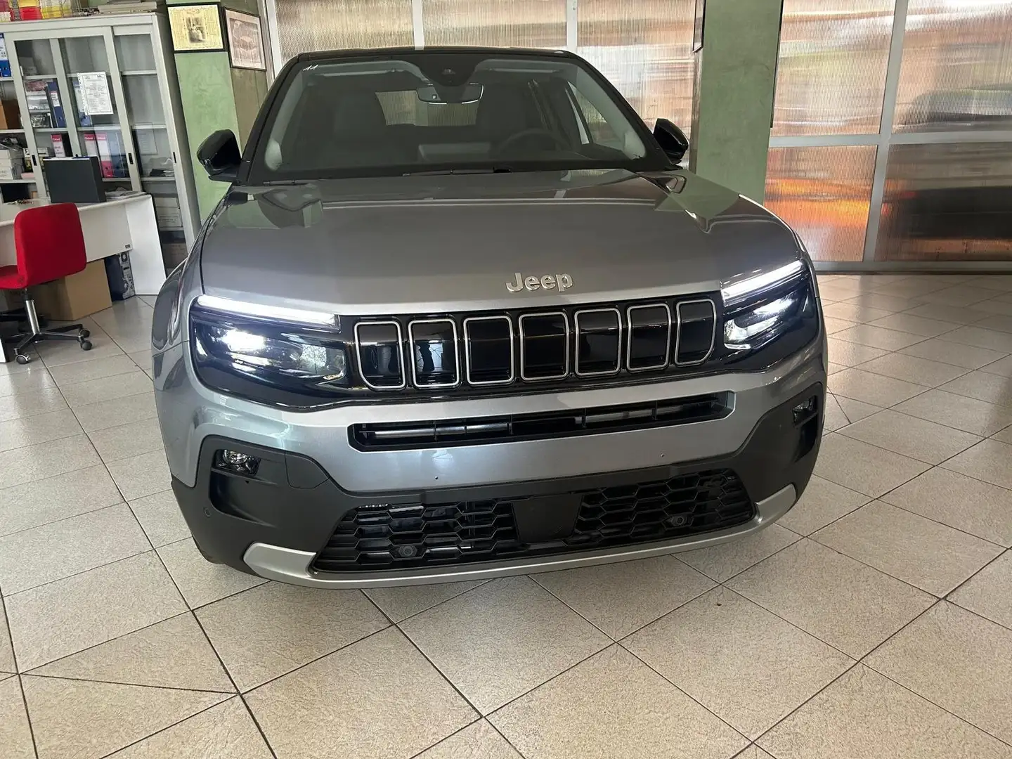 Jeep Avenger Avenger 1.2 turbo e-hybrid mhev Summit fwd  edct6 Grigio - 2