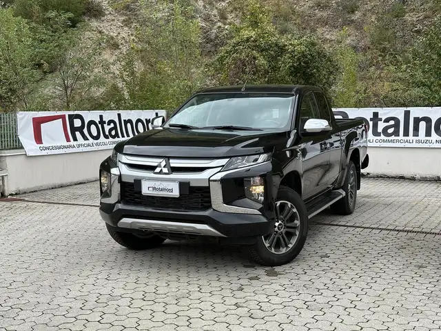 Mitsubishi L200 cl.cab 2.3d Intense 4wd 150cv