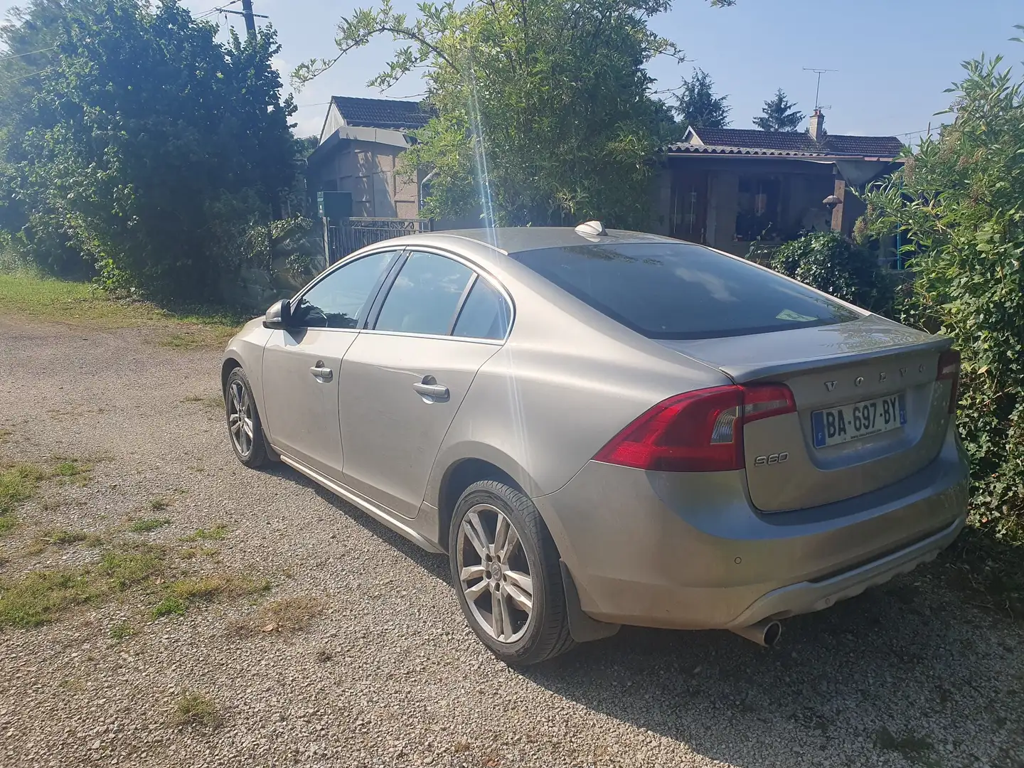 Volvo S60 D3 163 ch Momentum Geartronic A - 1