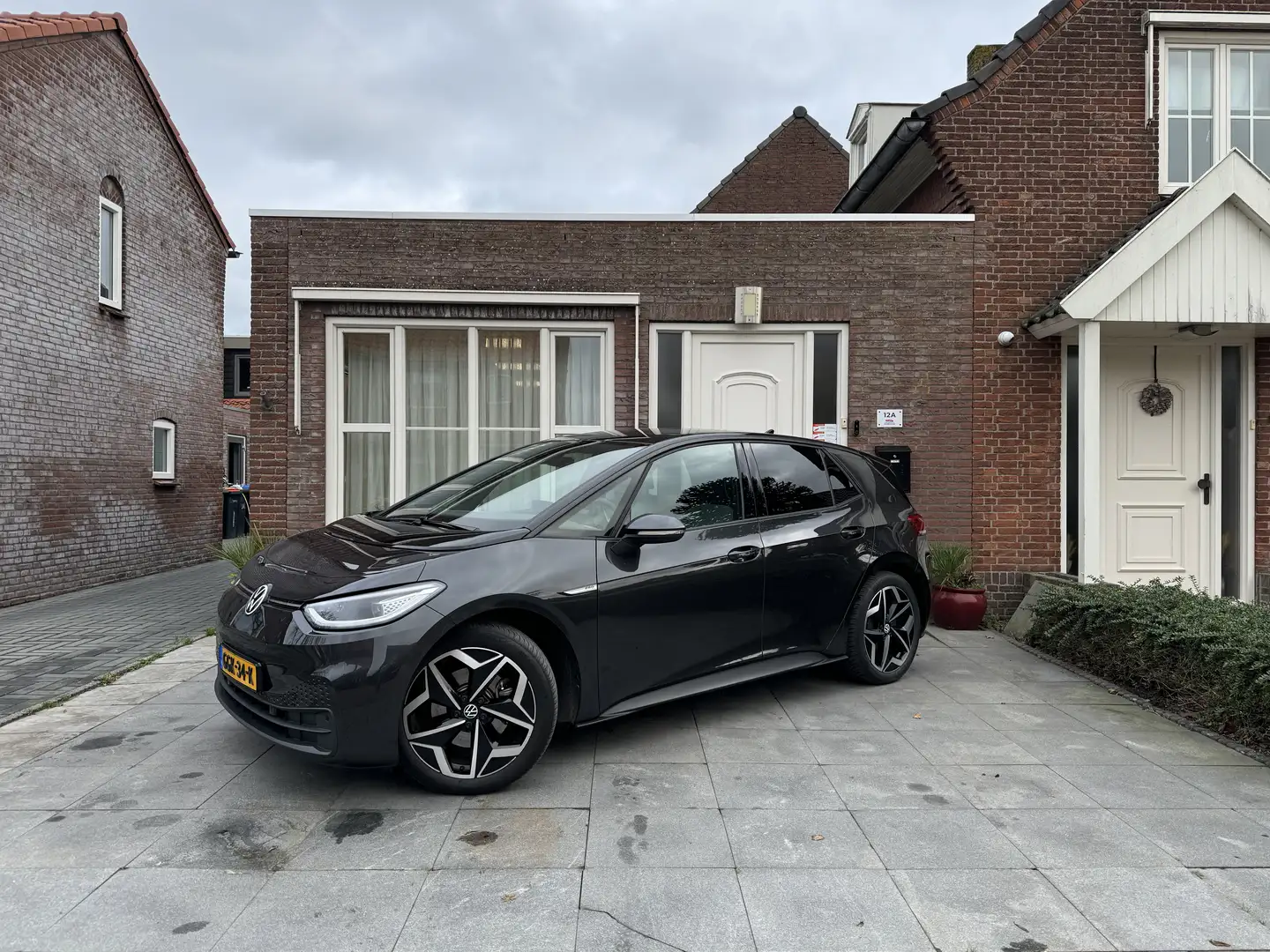 Volkswagen ID.3 Pro Business 58 kWh Grey - 1